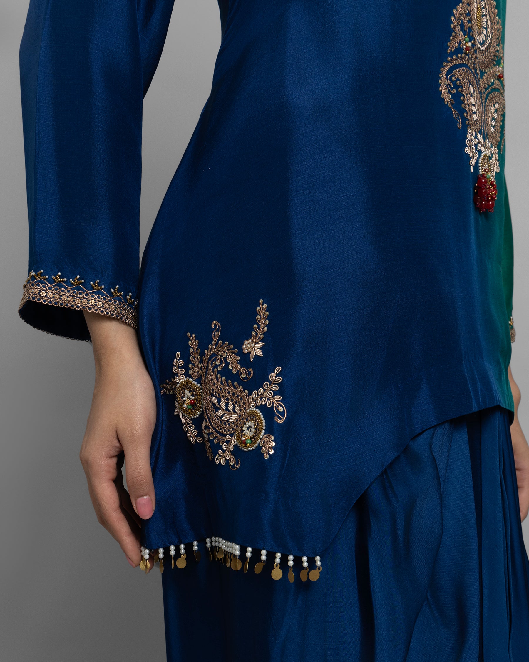 PEACOCK GREEN & BLUE OMBRE SET