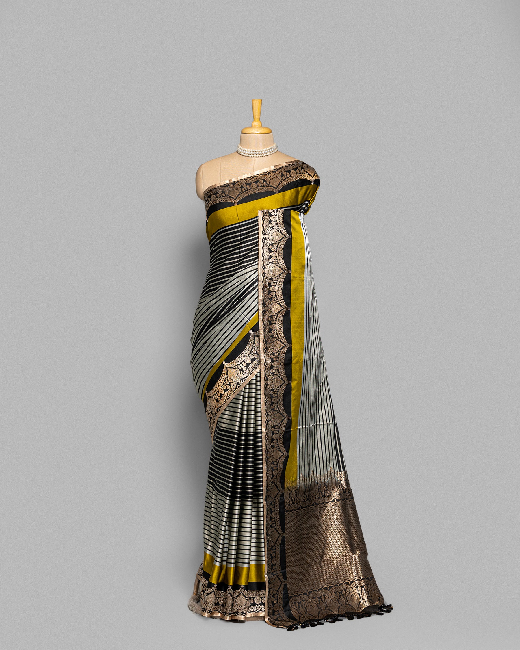 HANDWOVEN MASHRU SILK SAREE WITH BANARASI BORDER