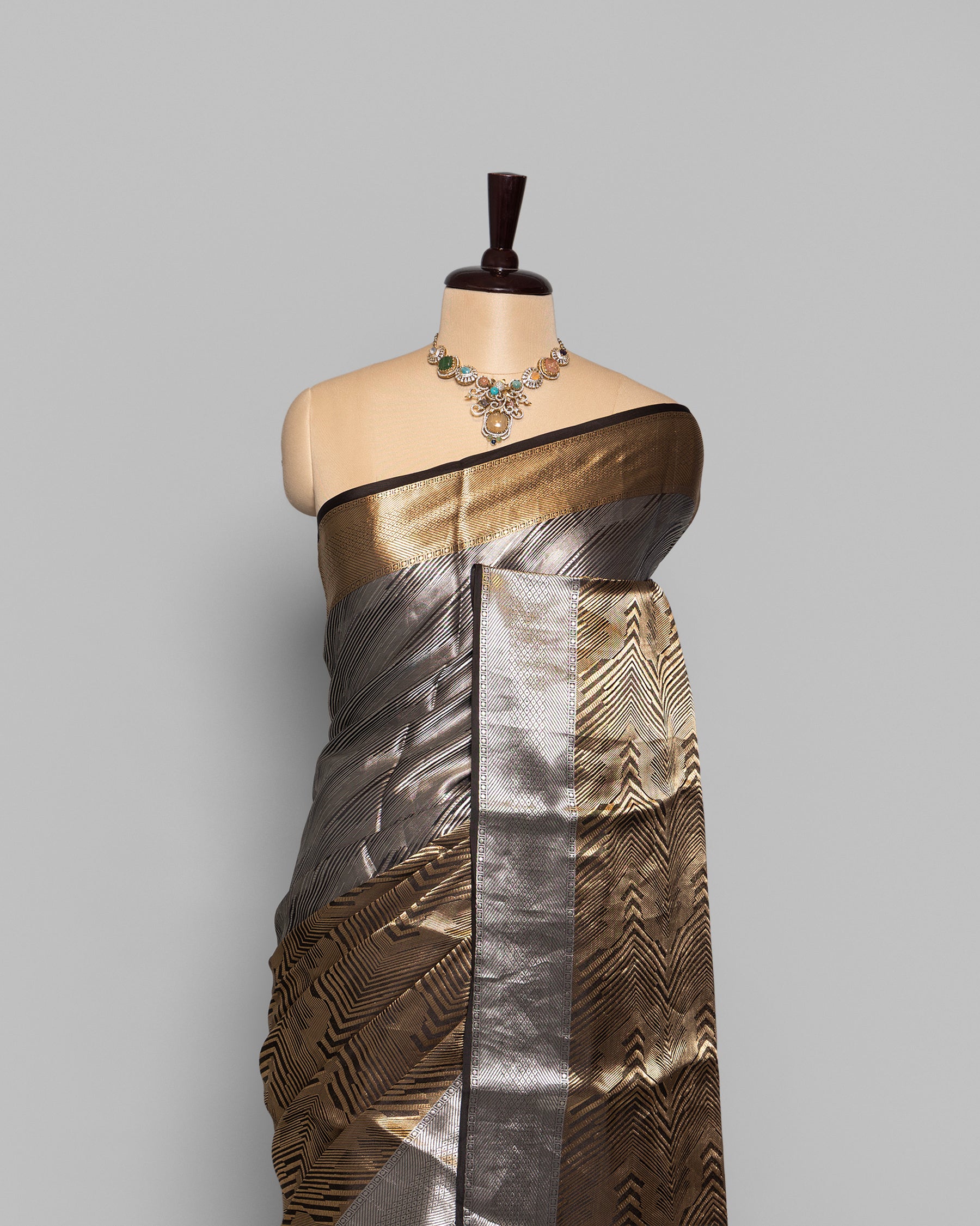 SILVER METALLIC GOLD ZARI WORK SOFT TISSUE SAREE