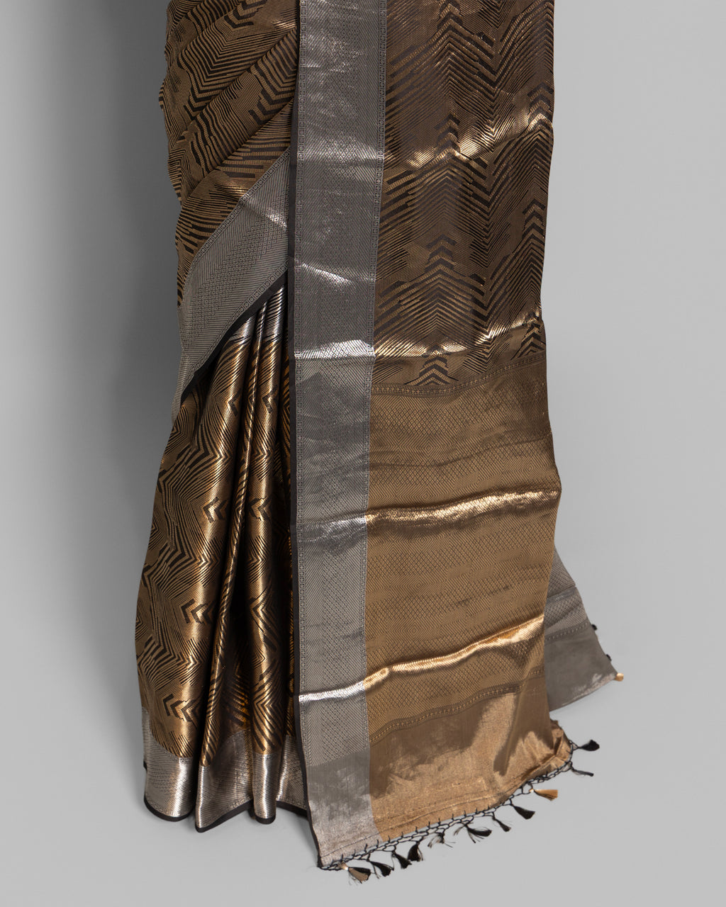 SILVER METALLIC GOLD ZARI WORK SOFT TISSUE SAREE