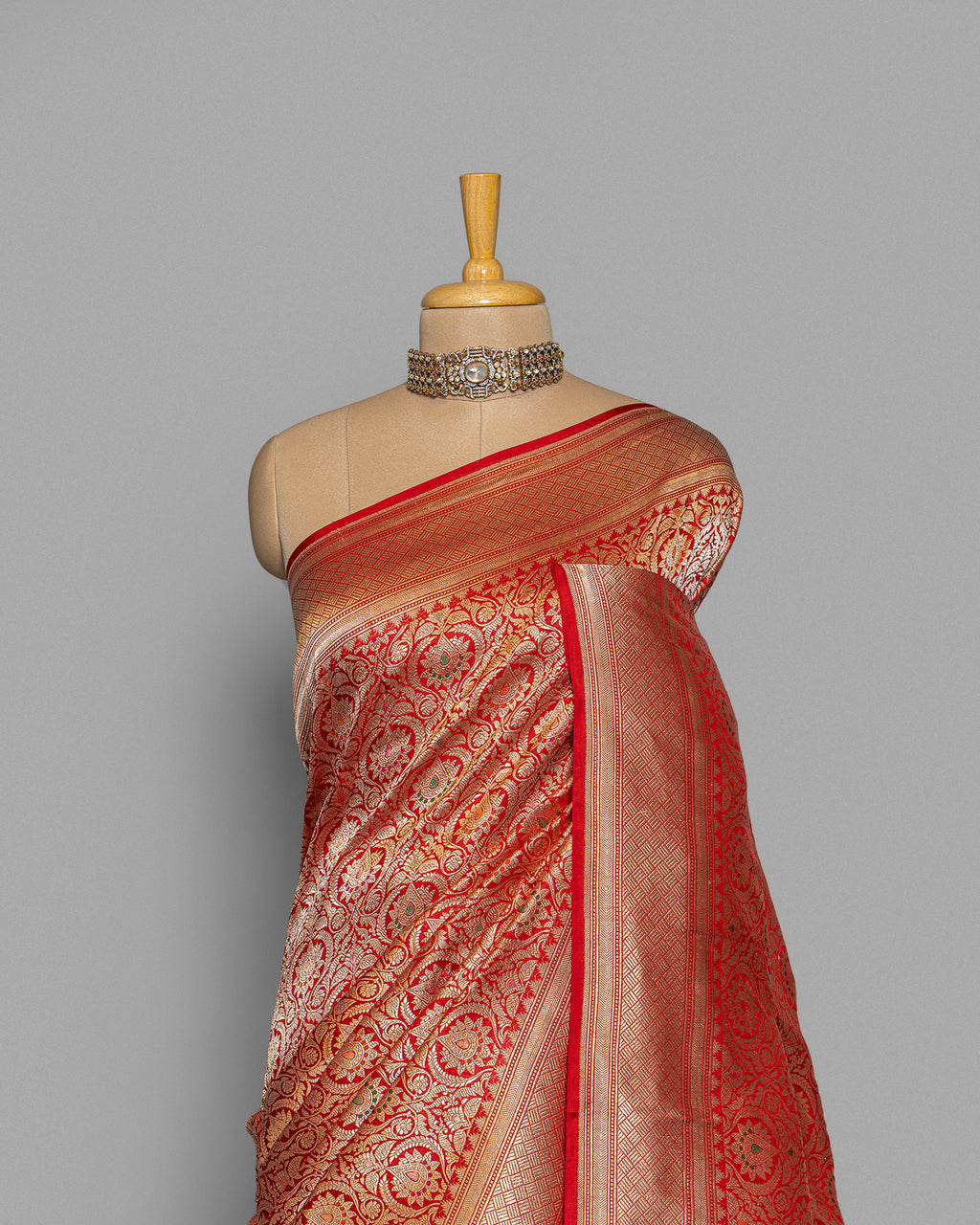 VERMILLION BANARASI SILK SAREE WITH TINCHOI MEENAKARI WORK
