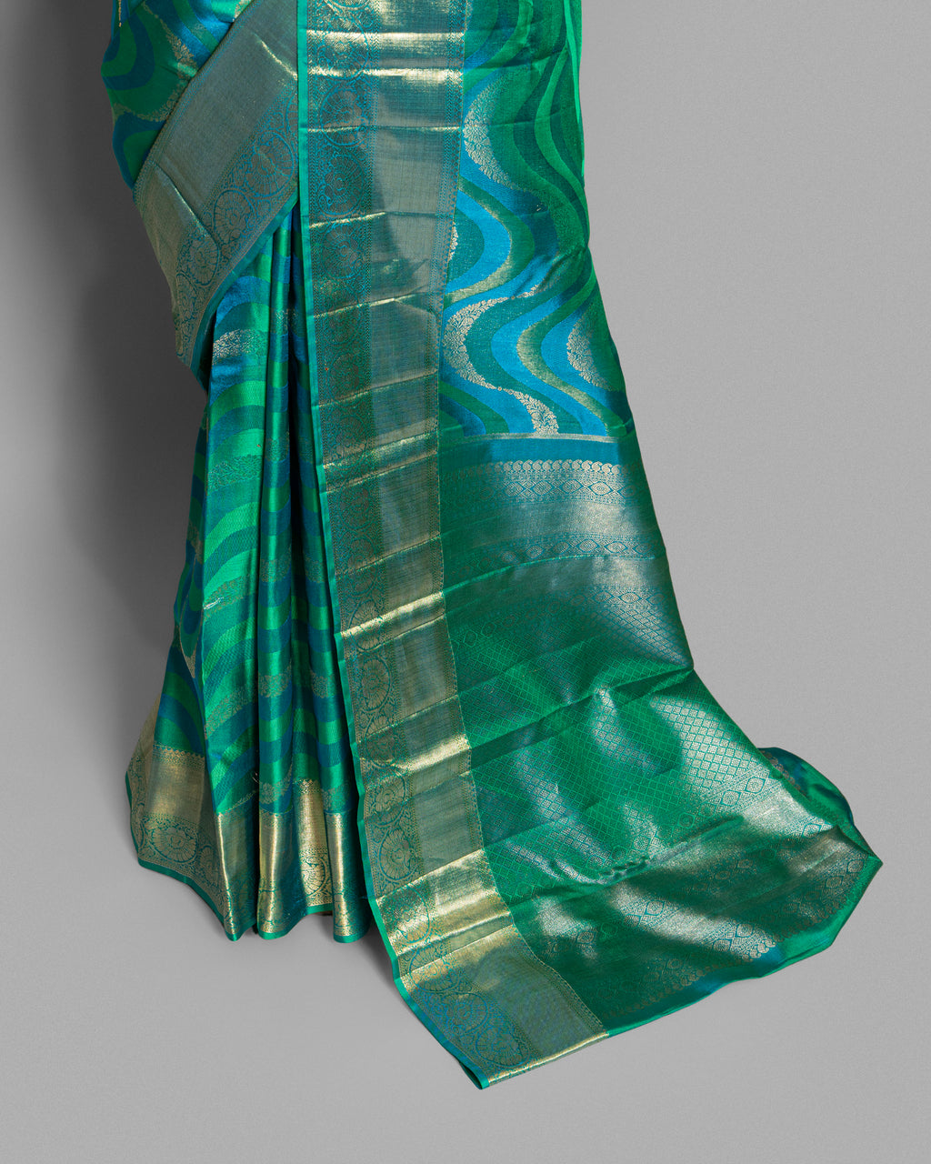 OCEANIC KANJEEVARAM SILK SAREE WITH RESHAM AND ZARI WEAVING
