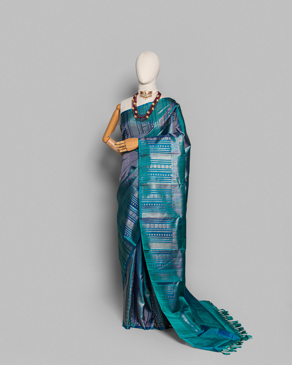 INDIGO KANJEEVARAM SILK SAREE WITH CHATAI WEAVE