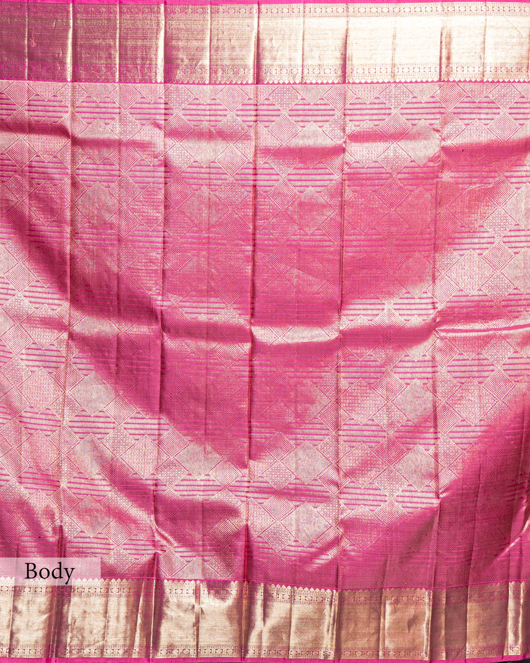 CARNATION KANJEEVARAM SILK SAREE WITH LAGDI-PATTA BORDER