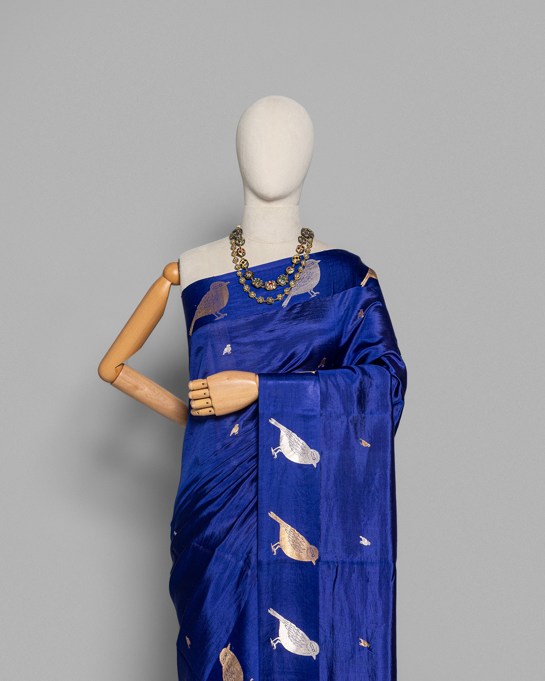 ROYAL BLUE TRADITIONAL SILK WOVEN SAREE