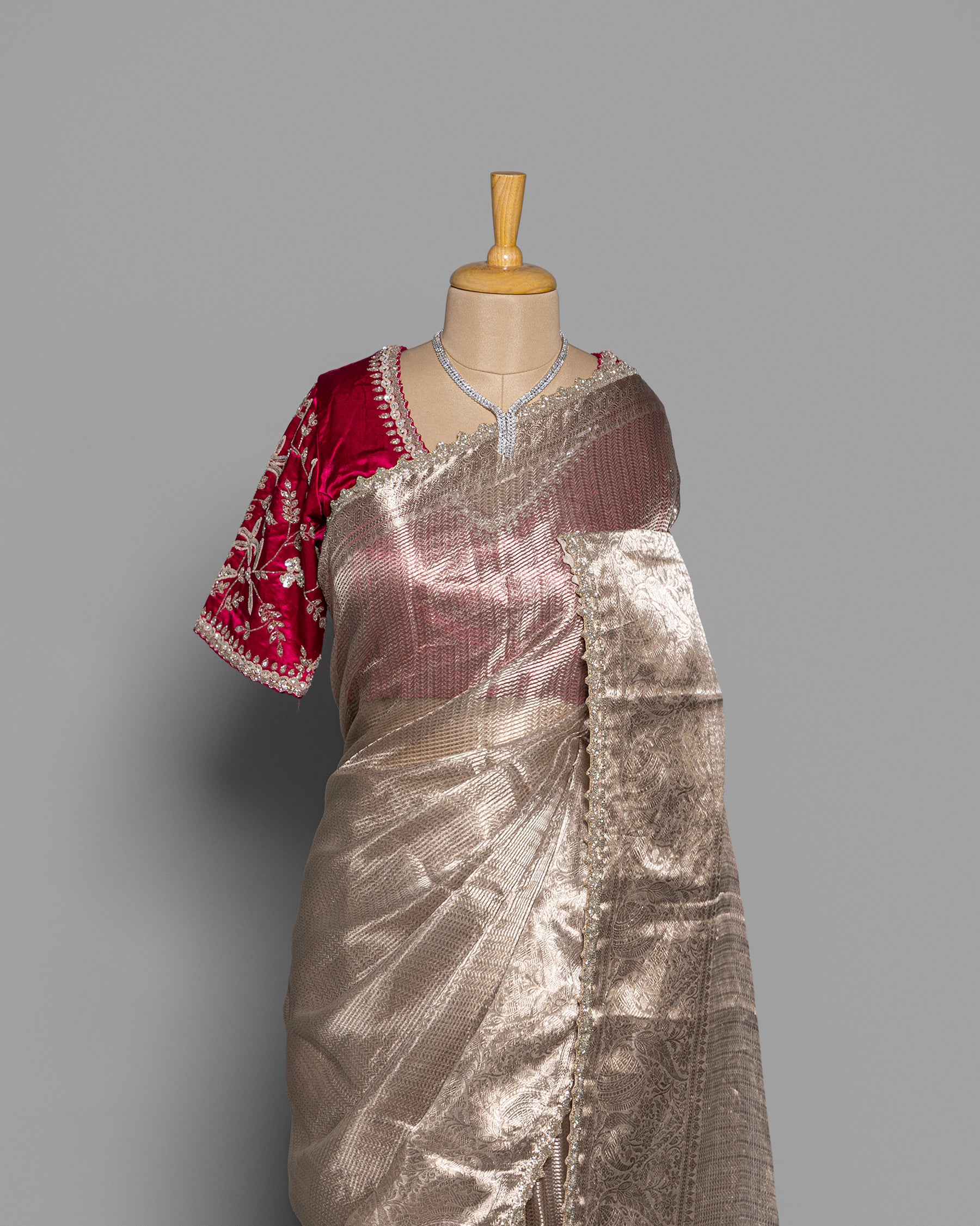 CHAMPAGNE GOLD WITH SILVER ZARI BANARASI TISSUE SAREE