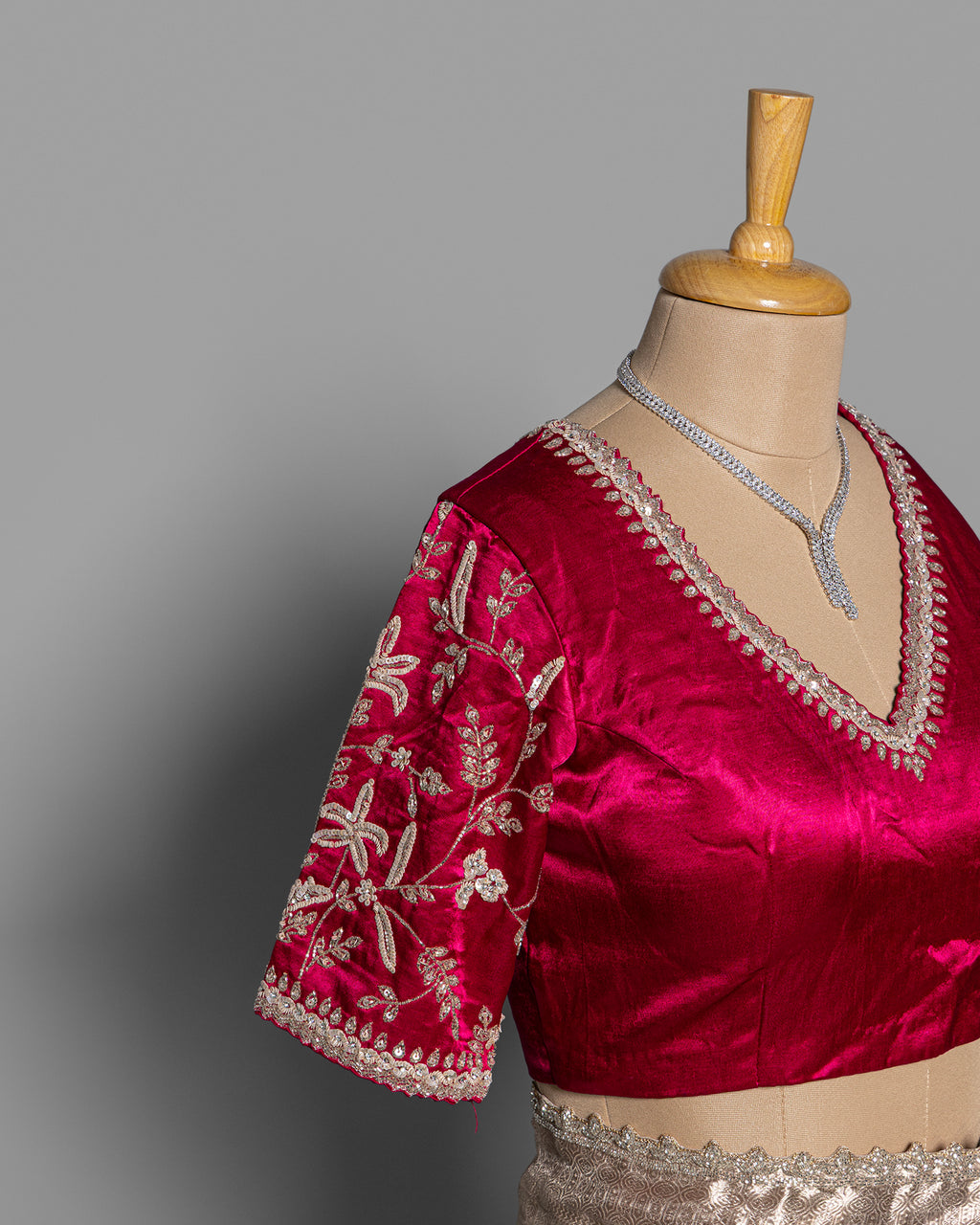 CHAMPAGNE GOLD WITH SILVER ZARI BANARASI TISSUE SAREE
