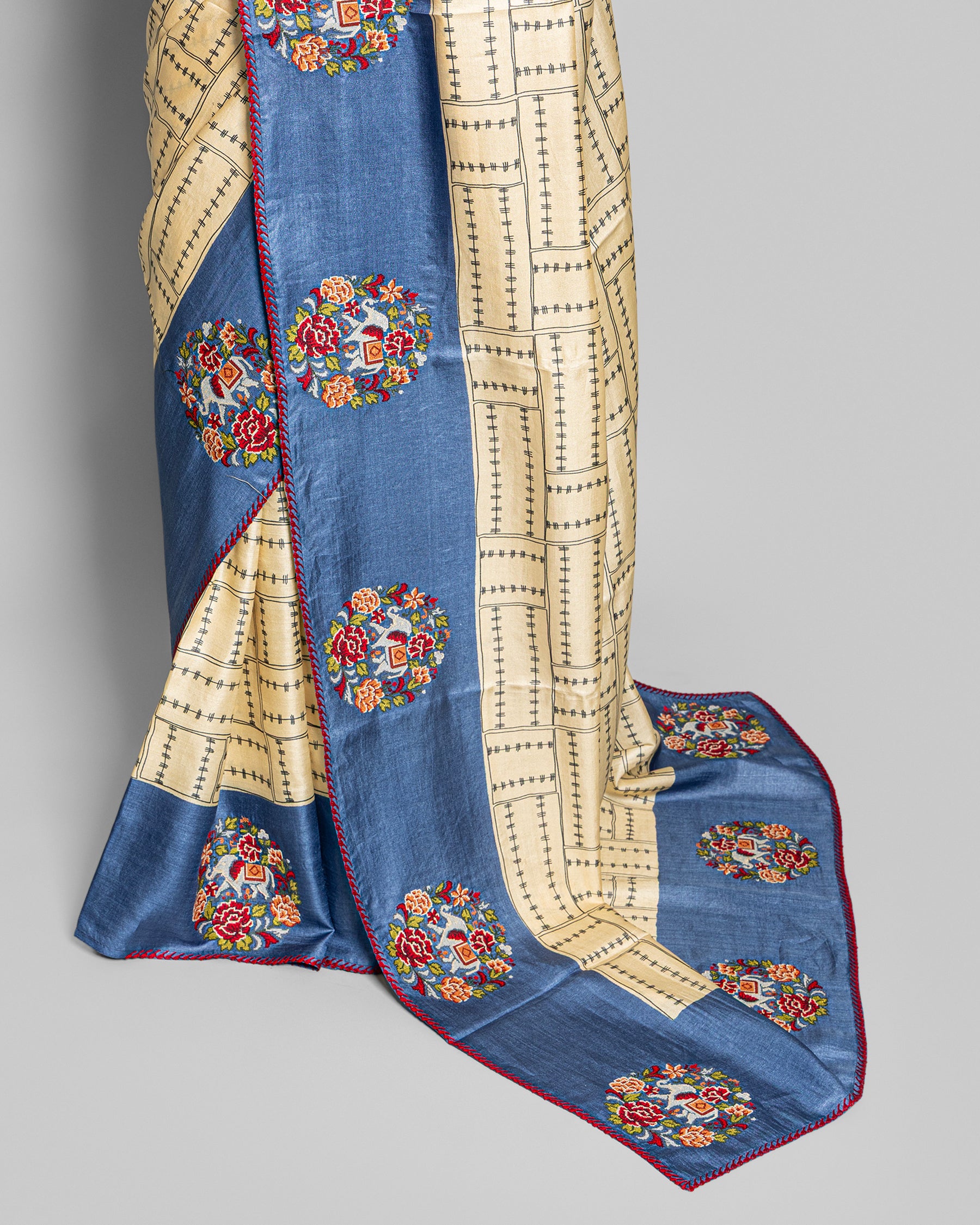 HANDPRINTED TUSSAR CROSS STITCH WORK SAREE