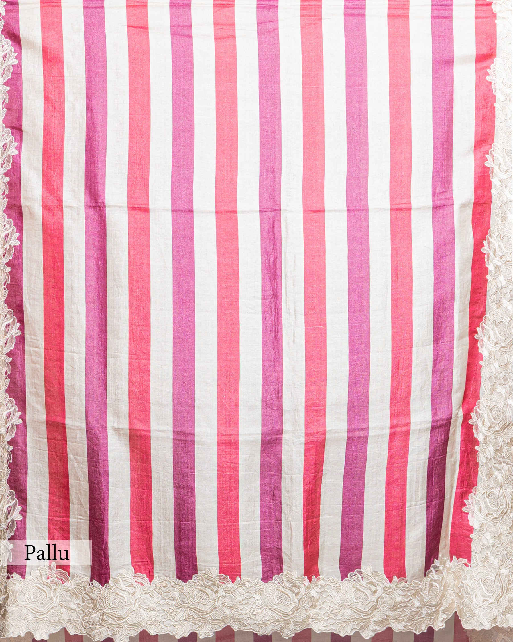 MULTICOLOR STRIPED SCALLOP BORDER SAREE