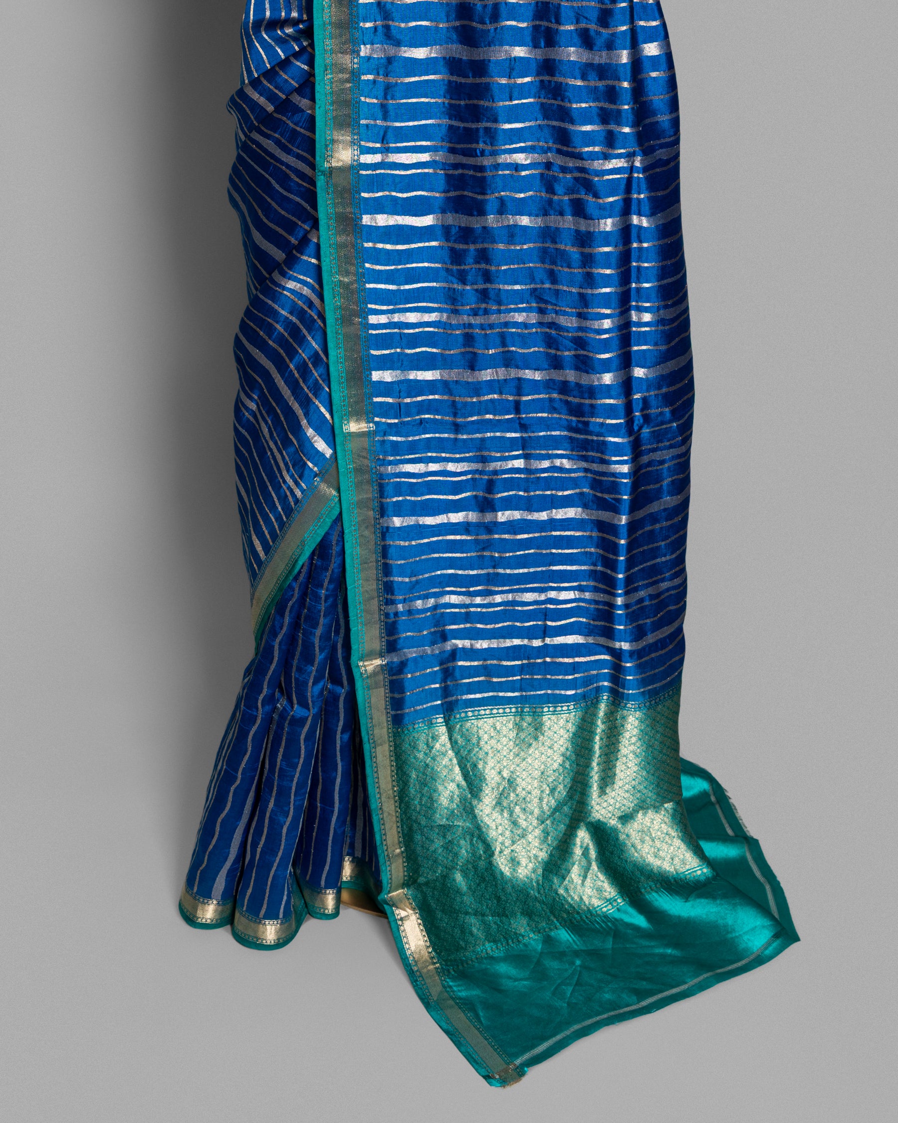 ROYAL BLUE SOFT SILK SAREE WITH CONTRAST PALLU