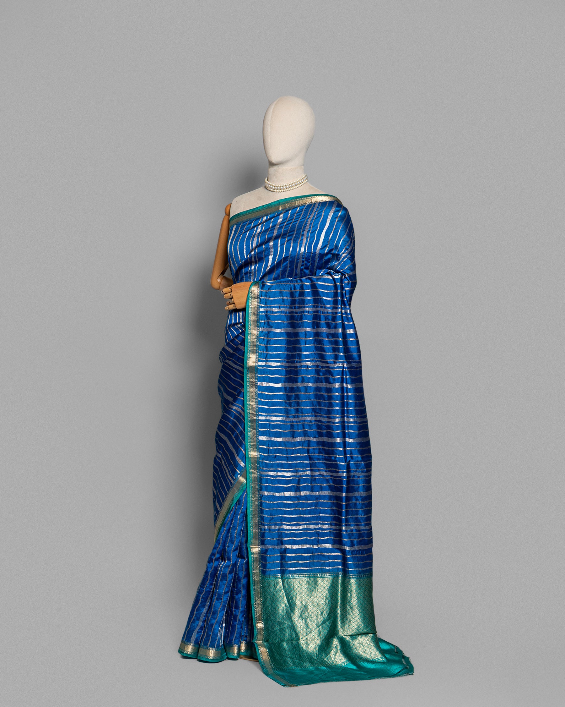 ROYAL BLUE SOFT SILK SAREE WITH CONTRAST PALLU