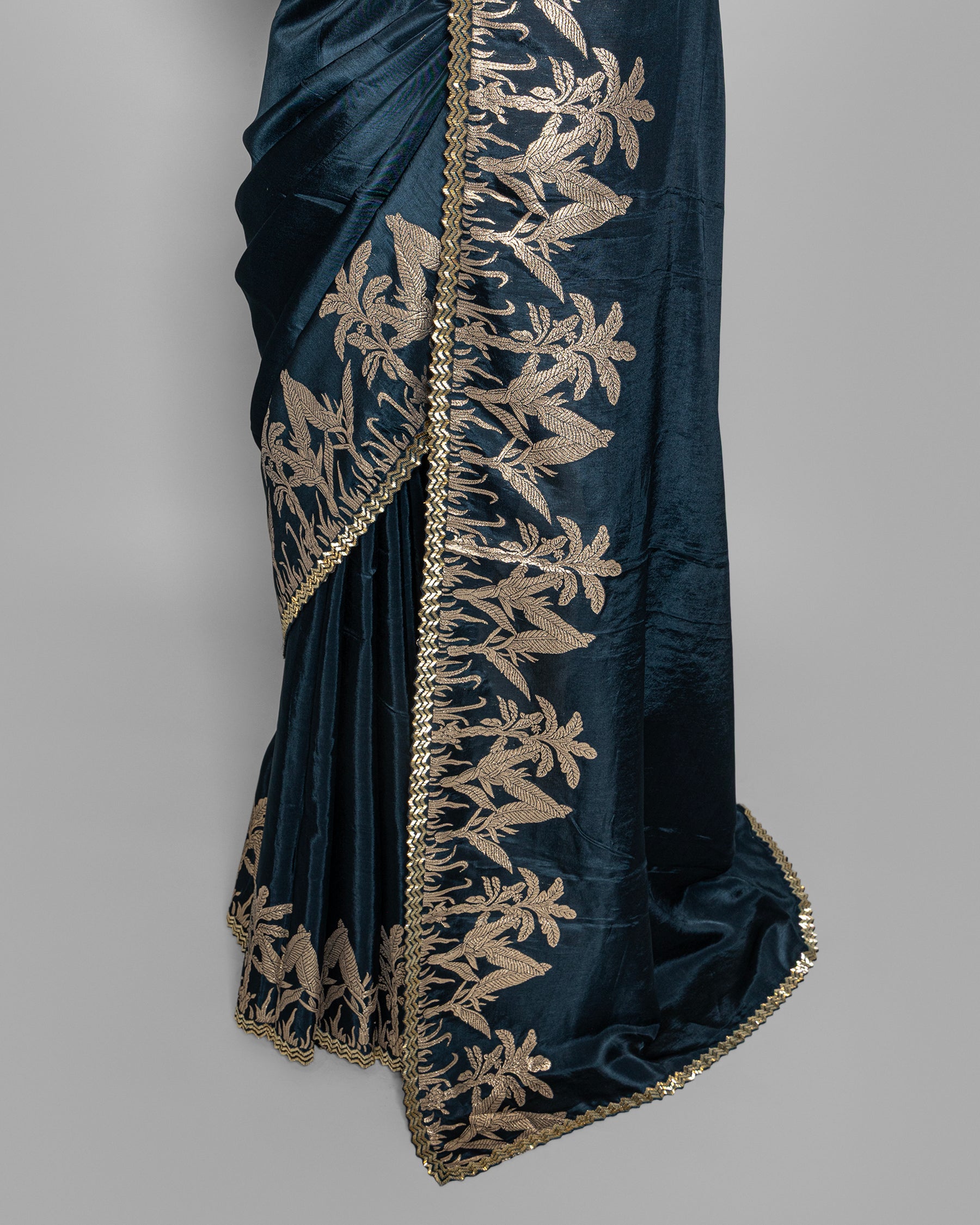 BLUE TUSSAR SAREE WITH BANARASI WOVEN MOTIFS