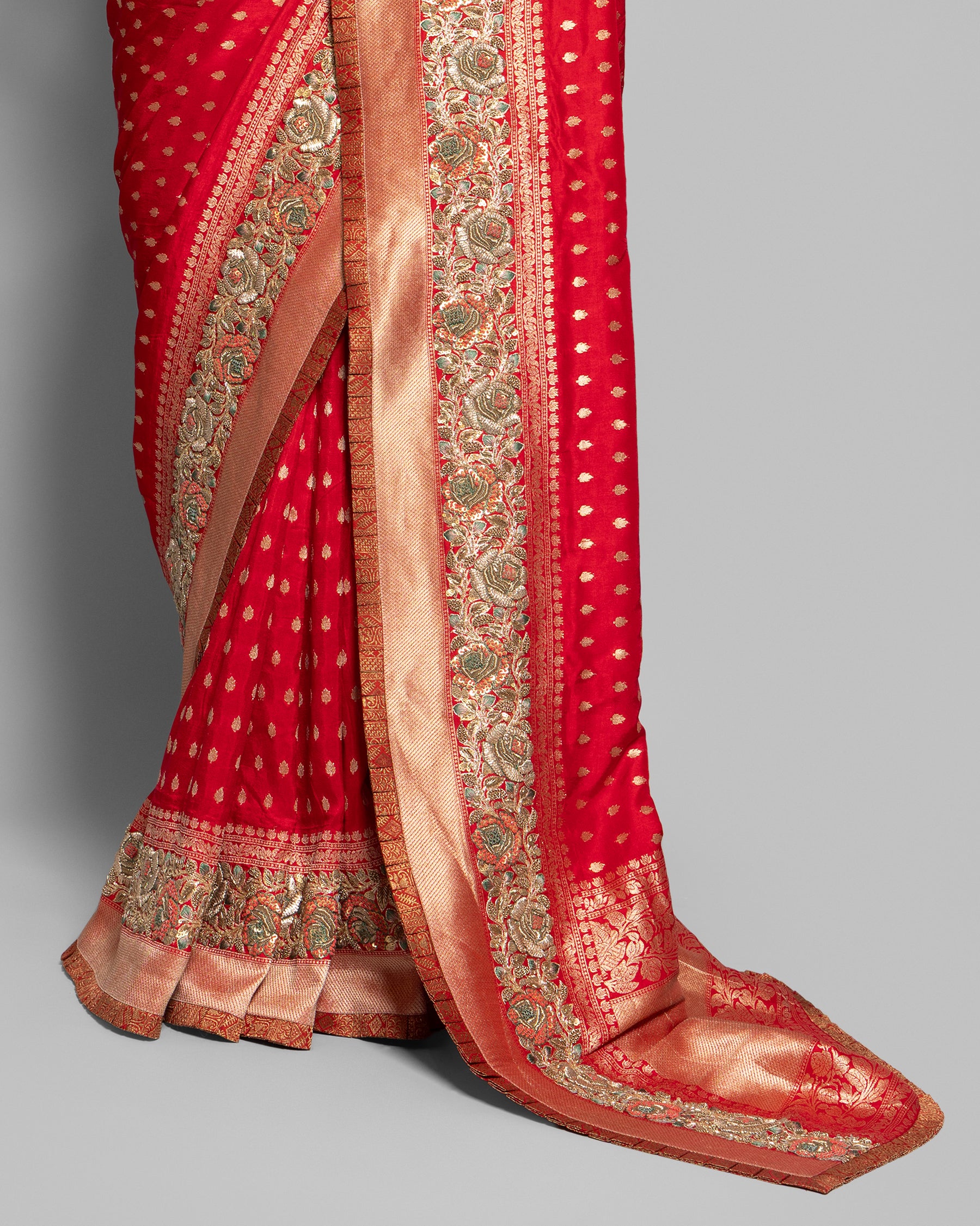 RED TUSSAR ZARI WOVEN GEORGETTE SAREE