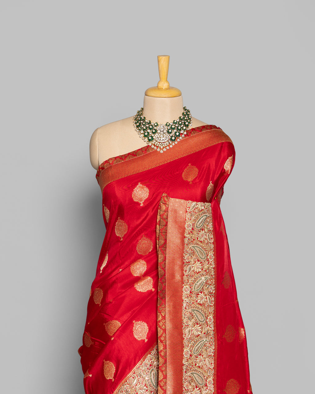 BRIGHT RED TUSSAR GEORGETTE SAREE