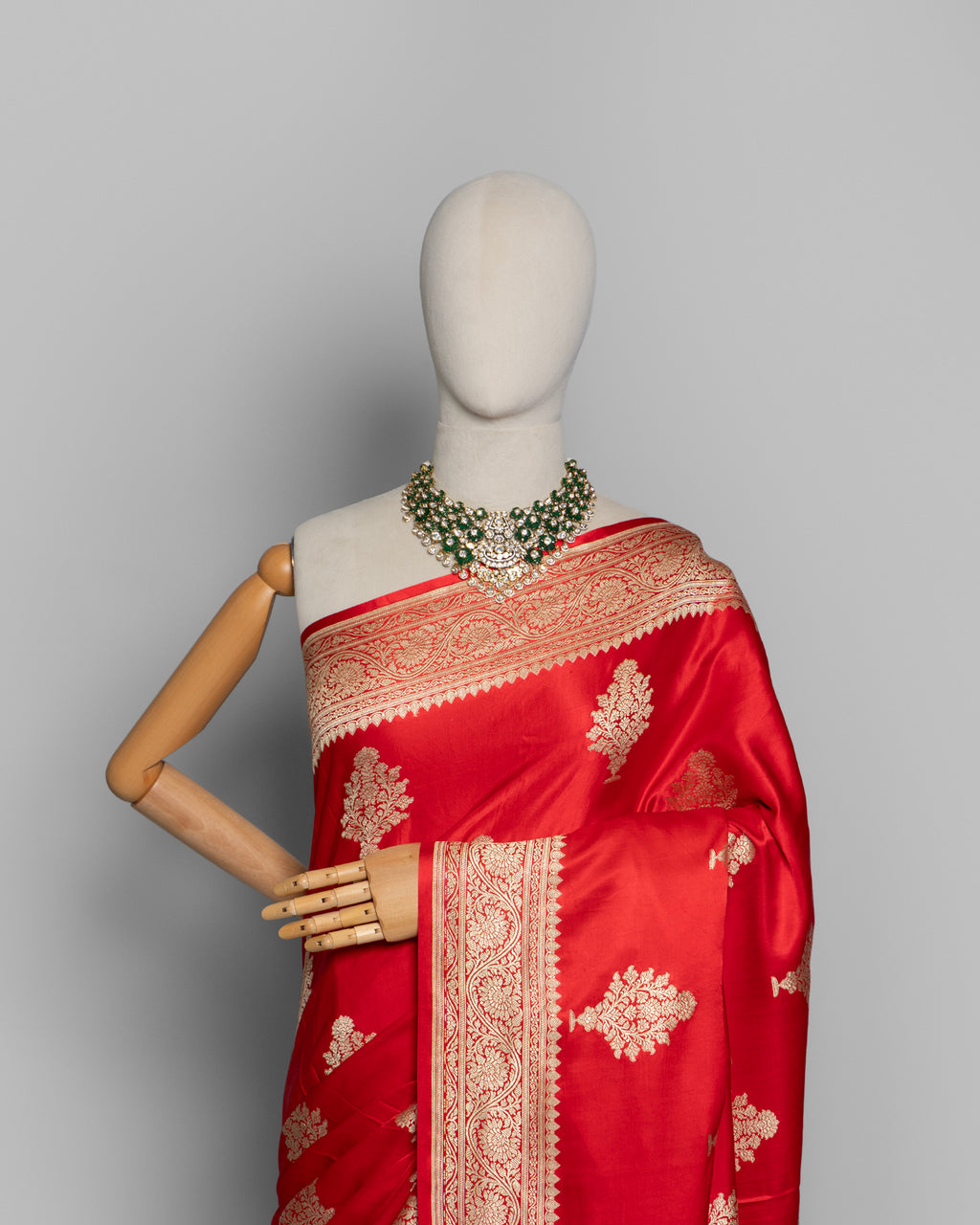 RED MASHRU BANARASI WOVEN SILK SAREE
