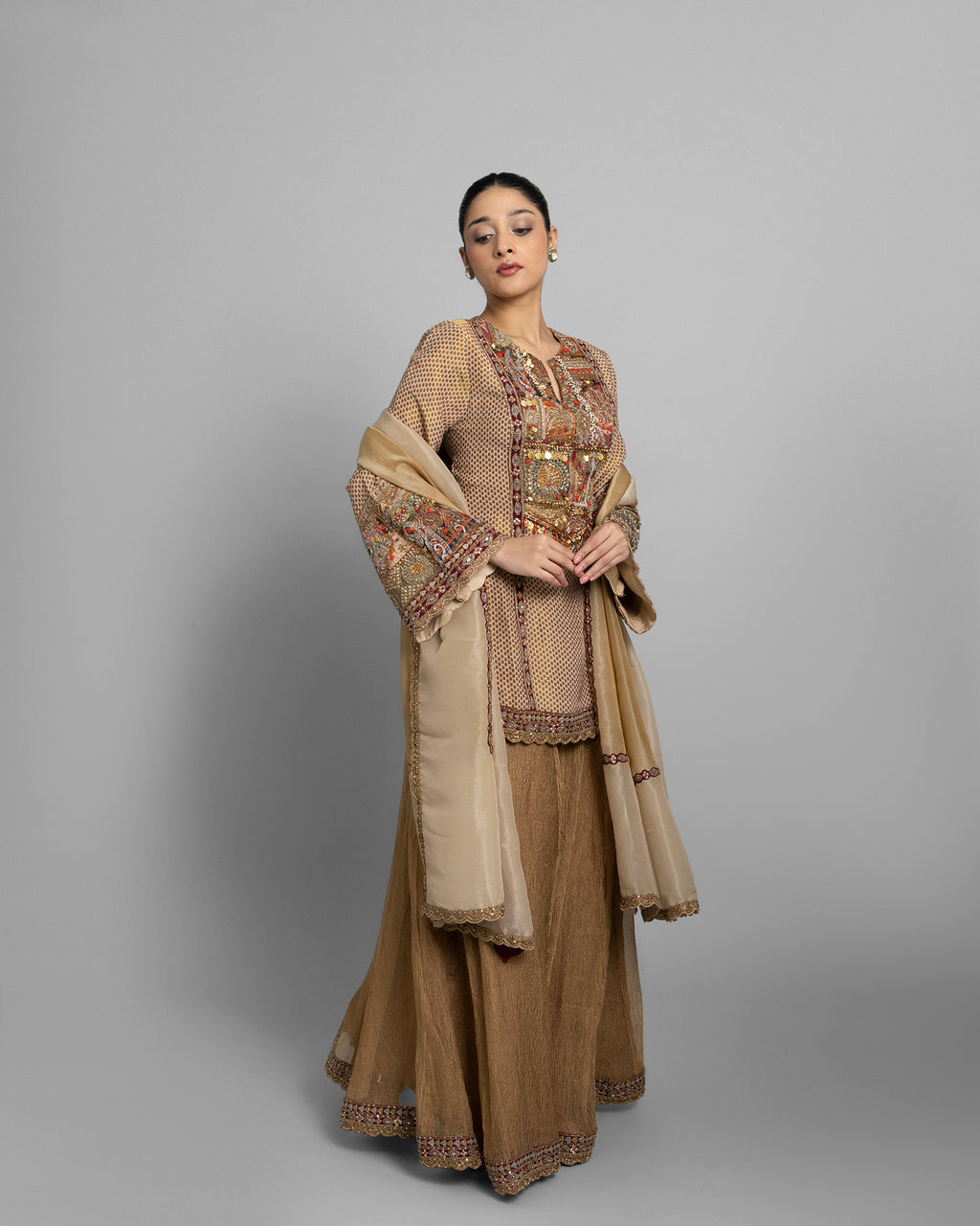 ANTIQUE GOLD TISSUE EMBROIDERED PALAZZO SET