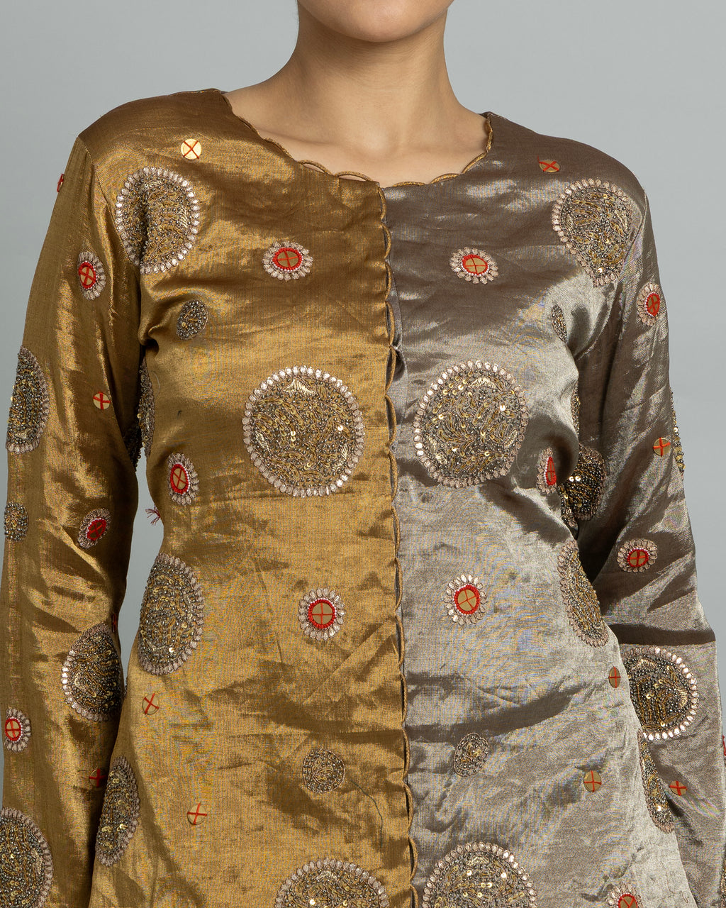 SILVER GOLD KANJEEVARAM TISSUE ENSEMBLE