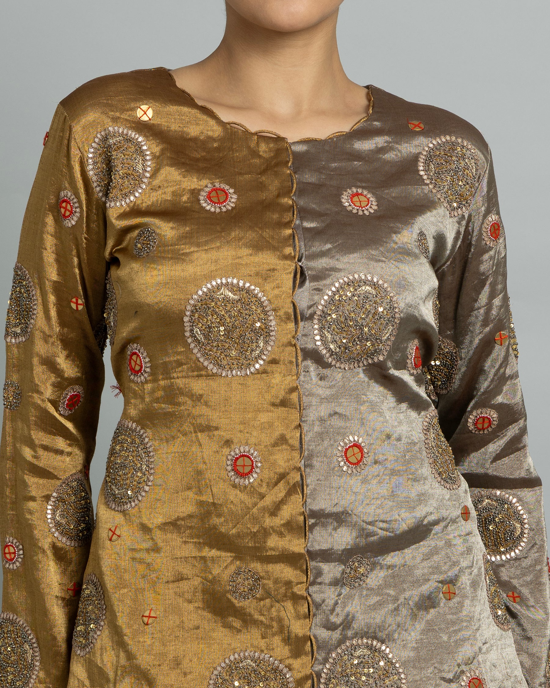 SILVER GOLD KANJEEVARAM TISSUE ENSEMBLE
