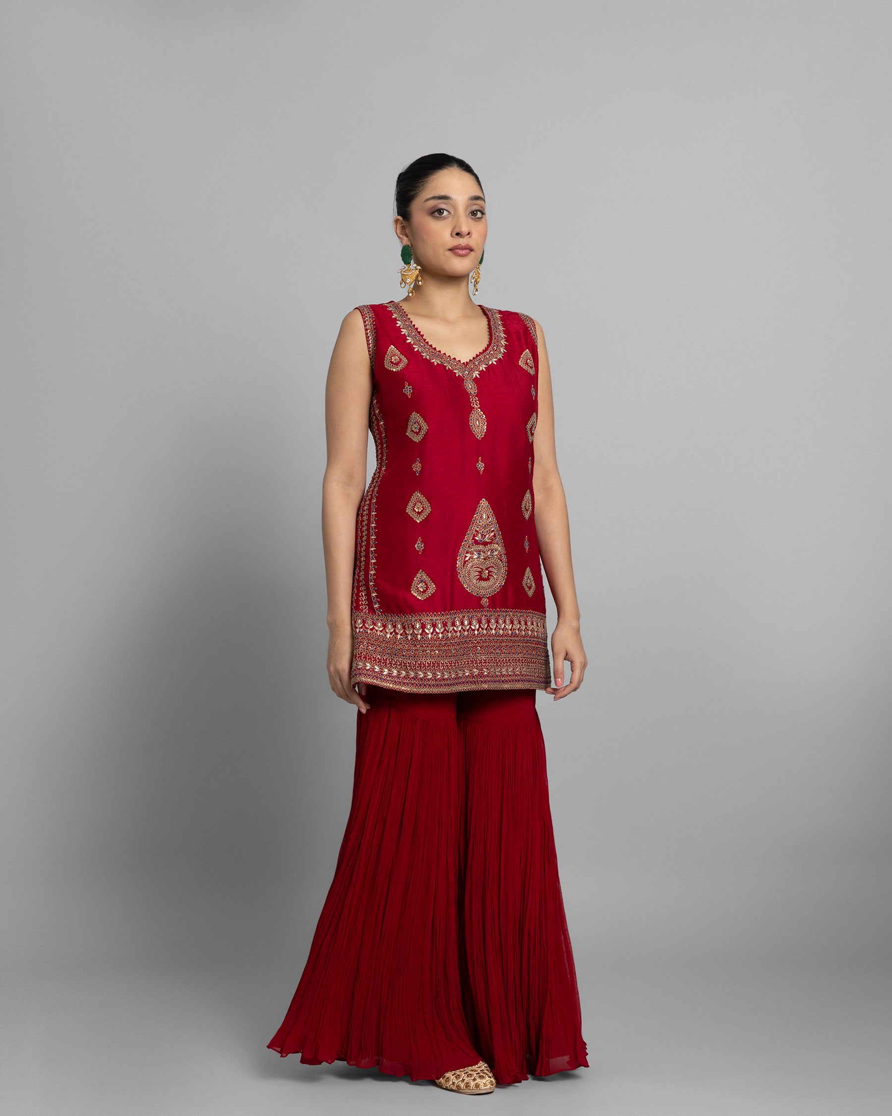 ANTIQUE MARODI WORK CAPE SET