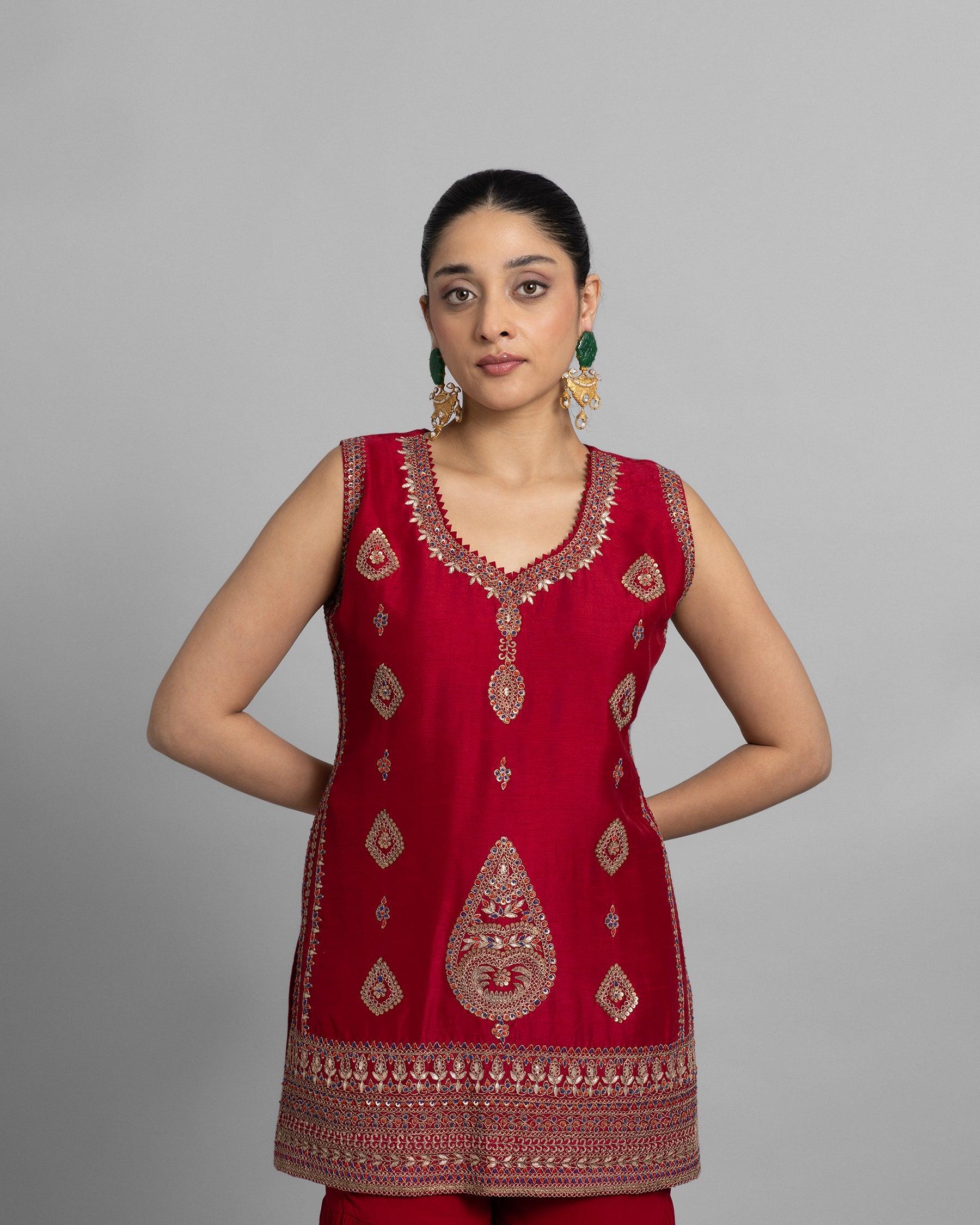 ANTIQUE MARODI WORK CAPE SET