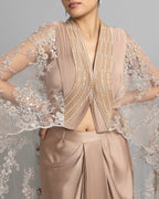 CHAMPAGNE GOLD HIGH-LOW CAPE SET