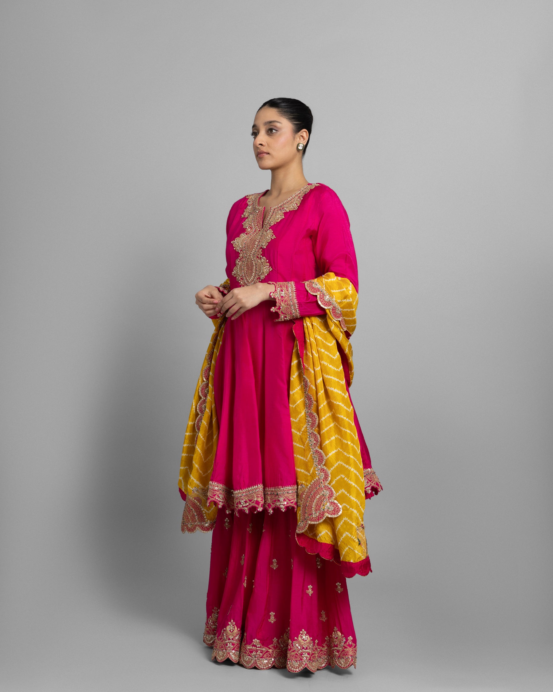 RANI PINK GHARARA SET WITH LEHERIYA DUPATTA