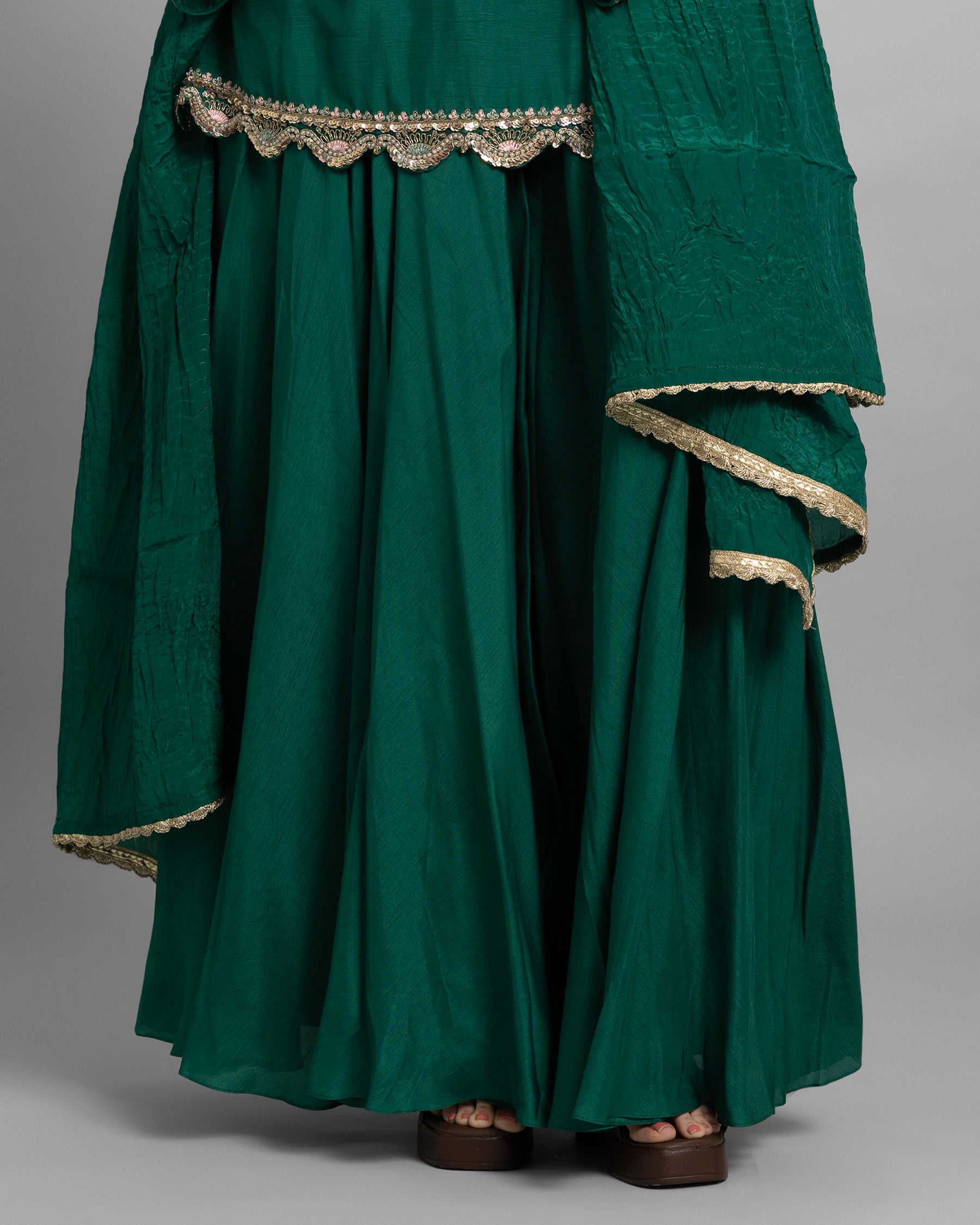 EMERALD GREEN ZARDOZI WORK SUIT SET