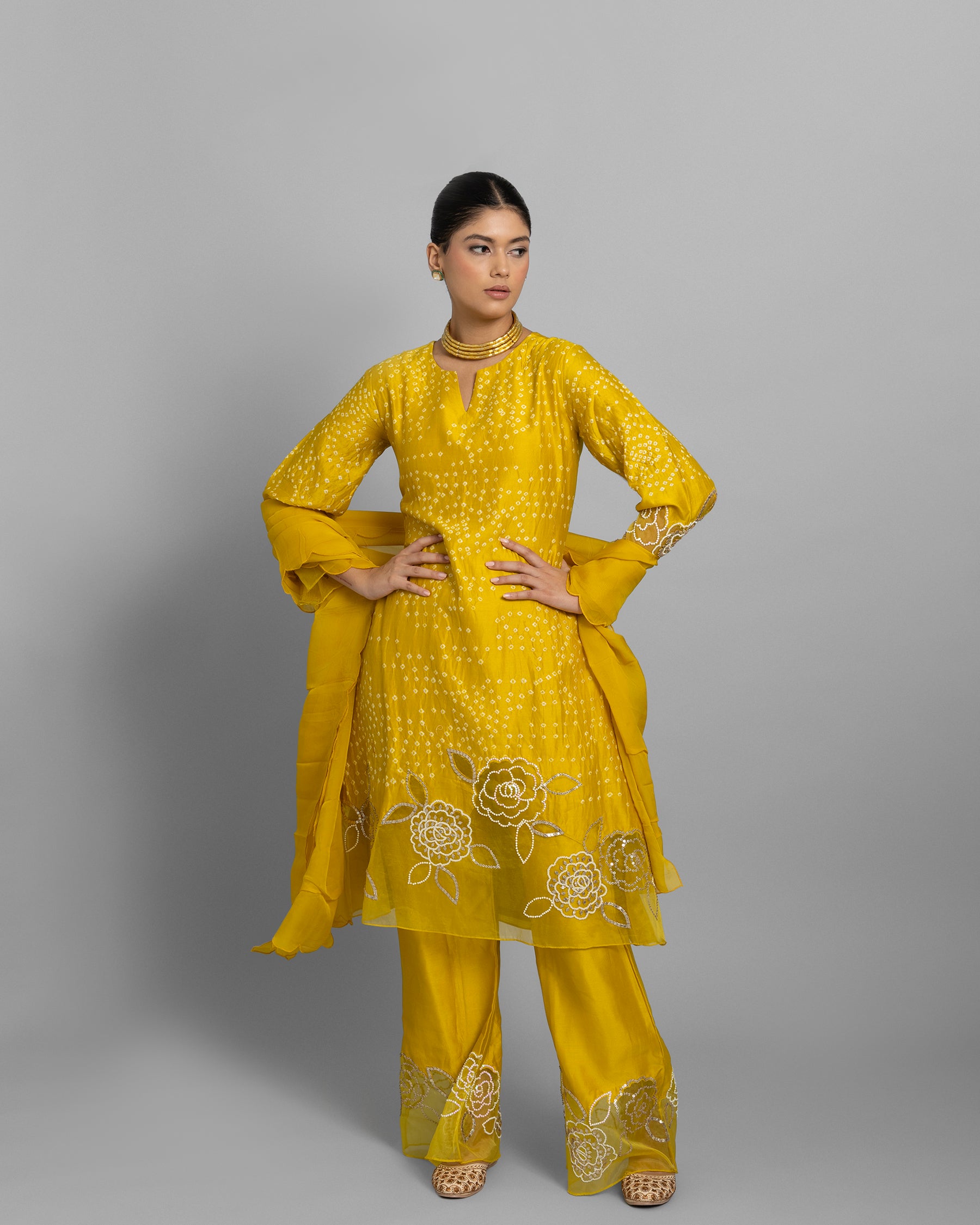 BANDHANI SUIT SET