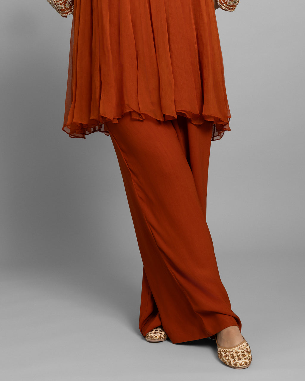 RUST FLOWY FUSION ENSEMBLE