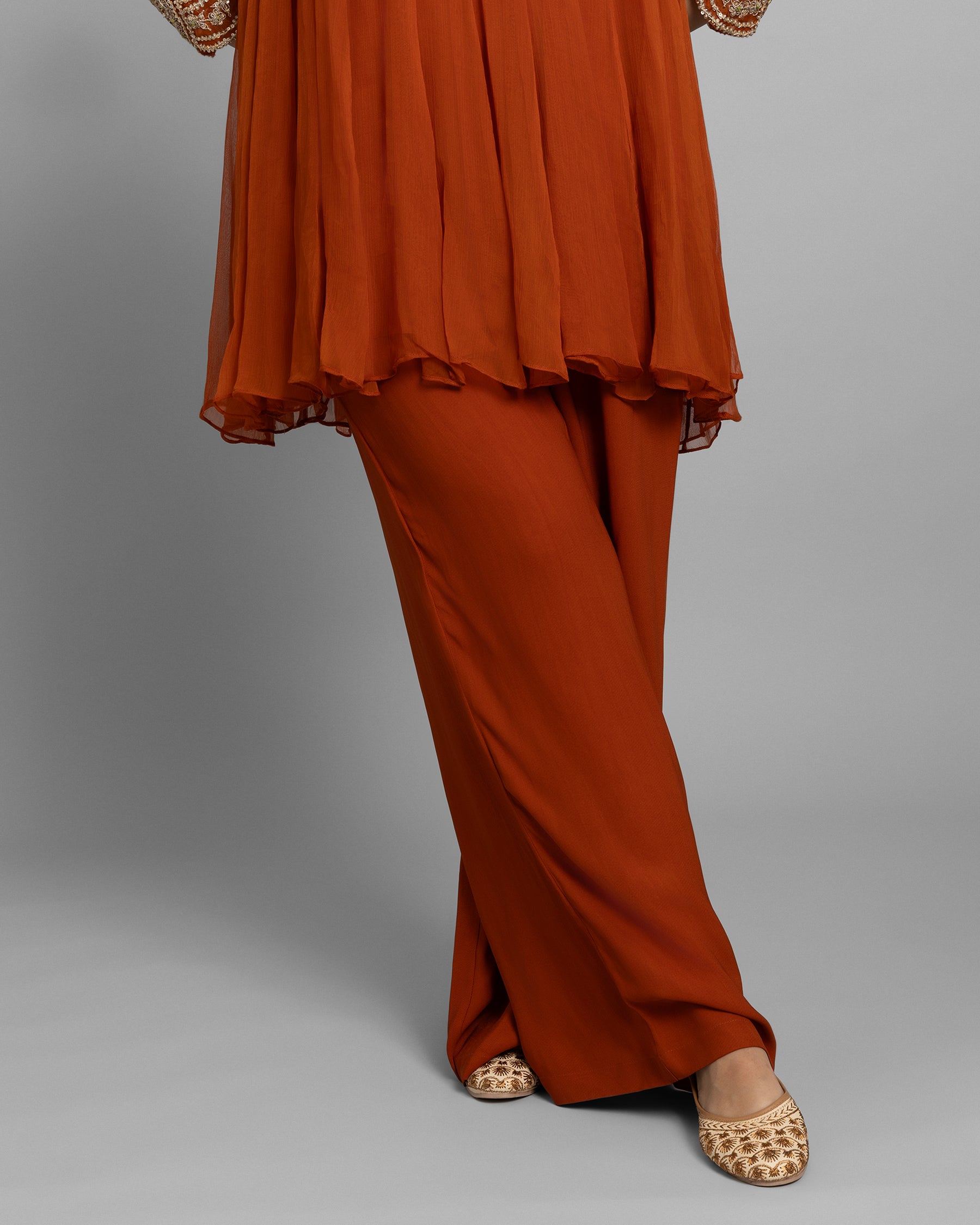 RUST FLOWY FUSION ENSEMBLE