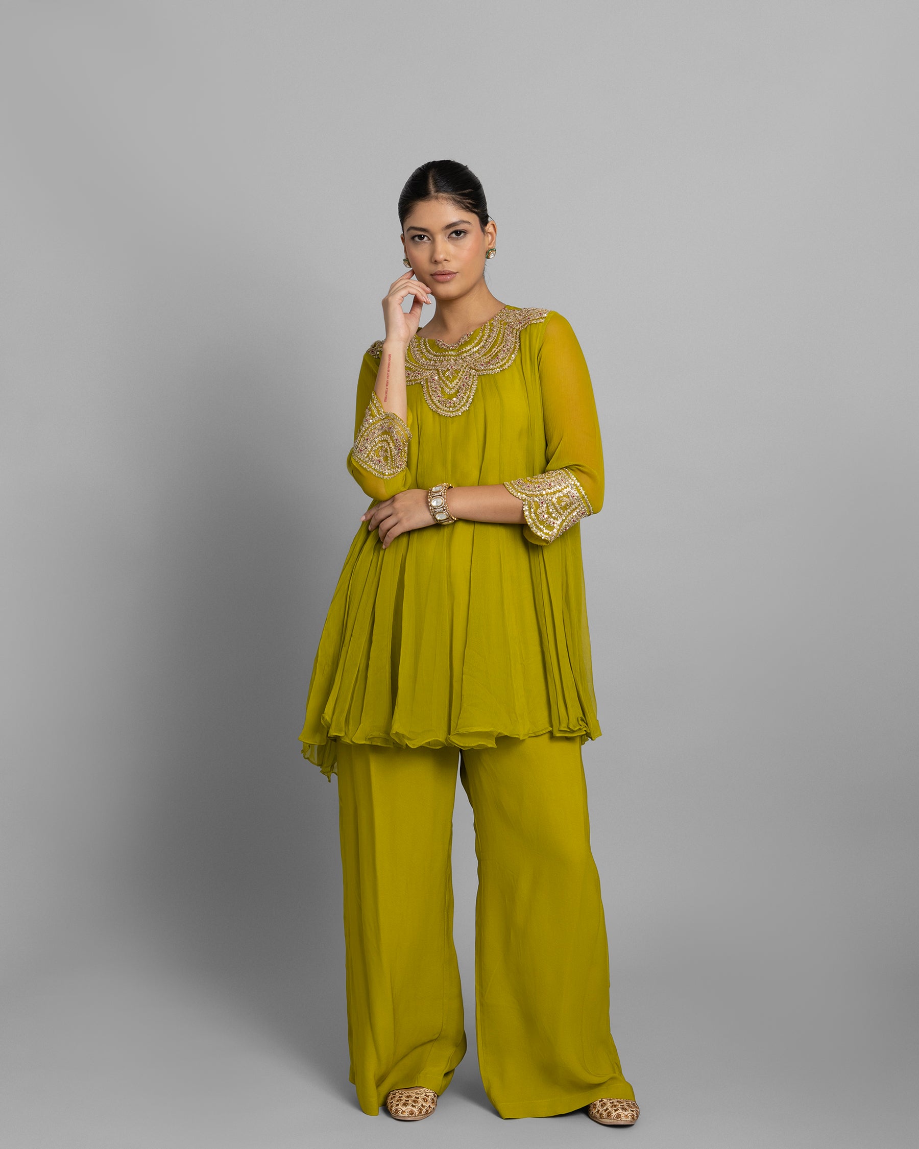 MEHENDI GREEN FLOWY FUSION ENSEMBLE