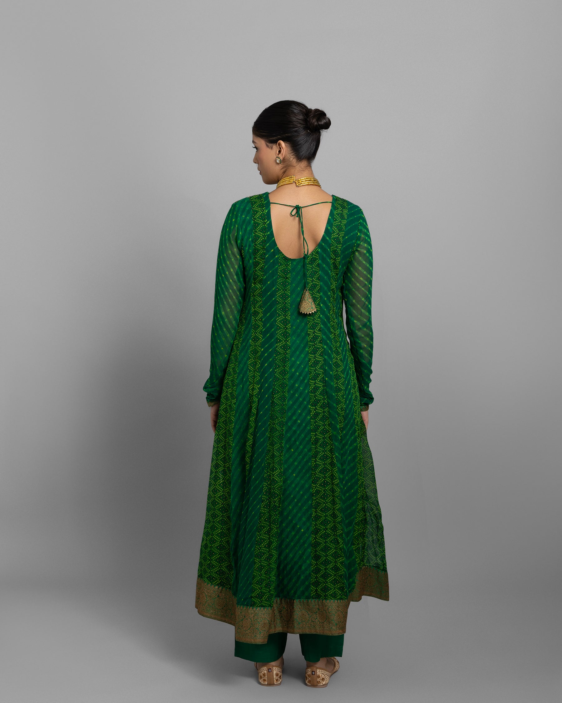 EMERALD GREEN CHIFFON GEORGETTE ANARKALI ENSEMBLE