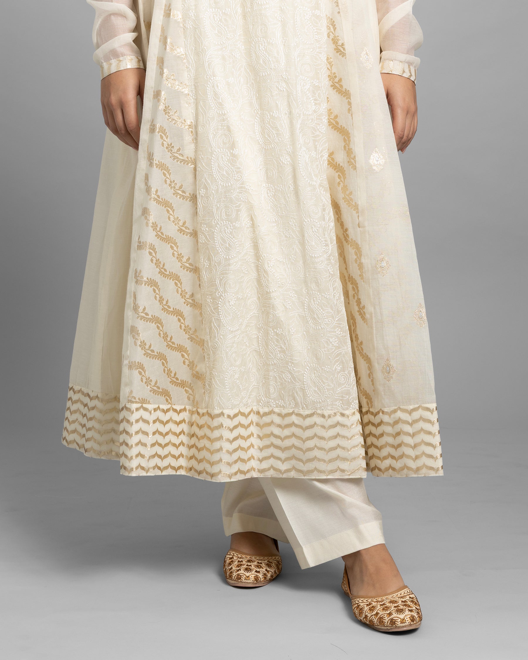 IVORY LUCKNOWI ANARKALI ENSEMBLE