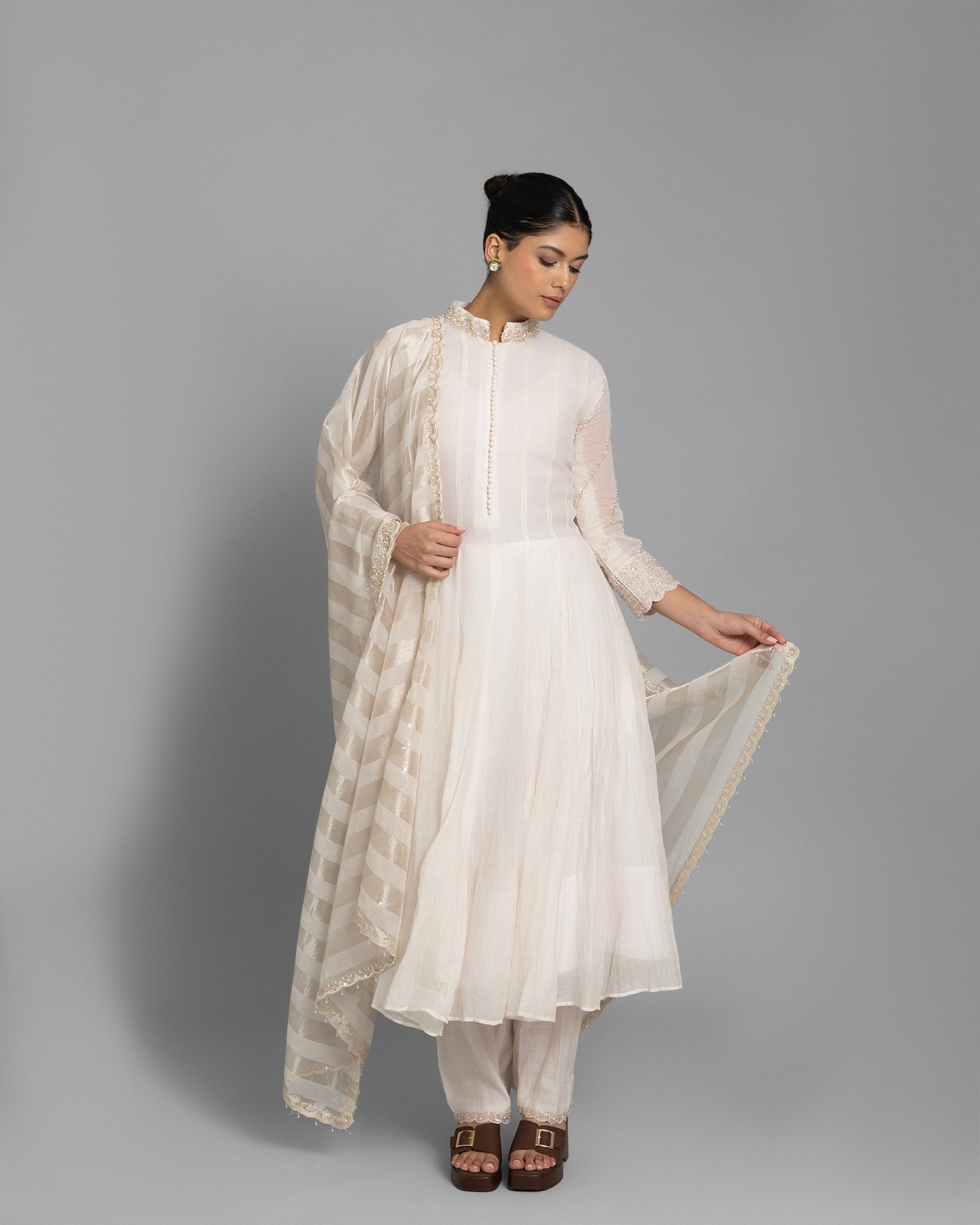 IVORY EMBROIDERED MUL ANARKALI SET