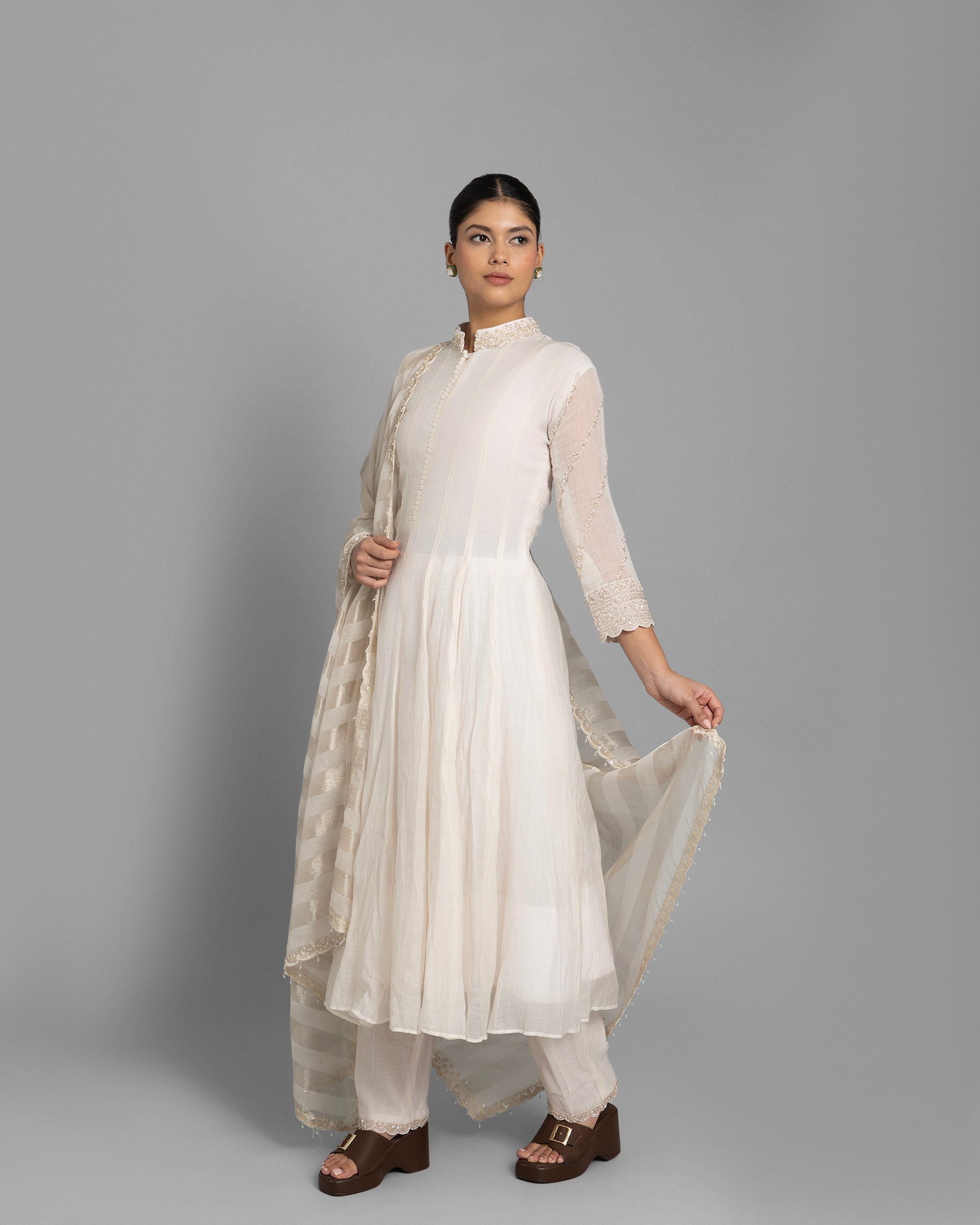 IVORY EMBROIDERED MUL ANARKALI SET