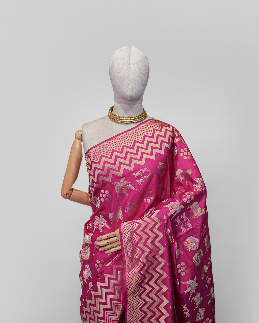 MAGENTA SHIKARGAH WOVEN KANJEEVARAM SILK SAREE