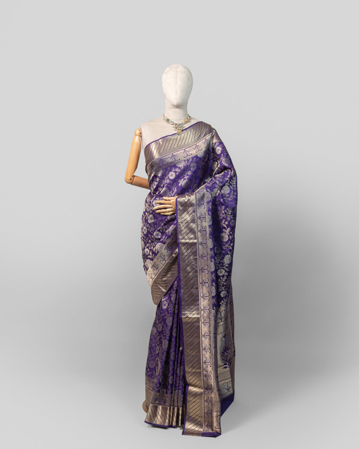 REGAL VIOLET KANJEEVARAM SILK SAREE