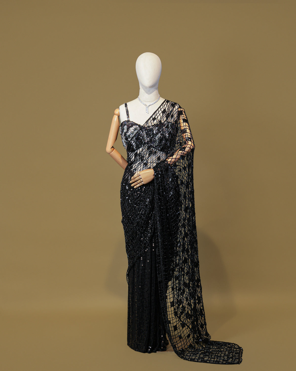 ONYX BLACK MESH SAREE