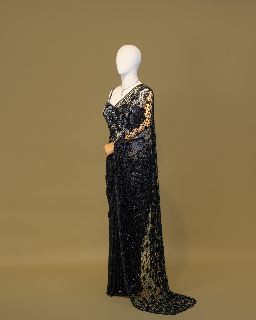 ONYX BLACK MESH SAREE