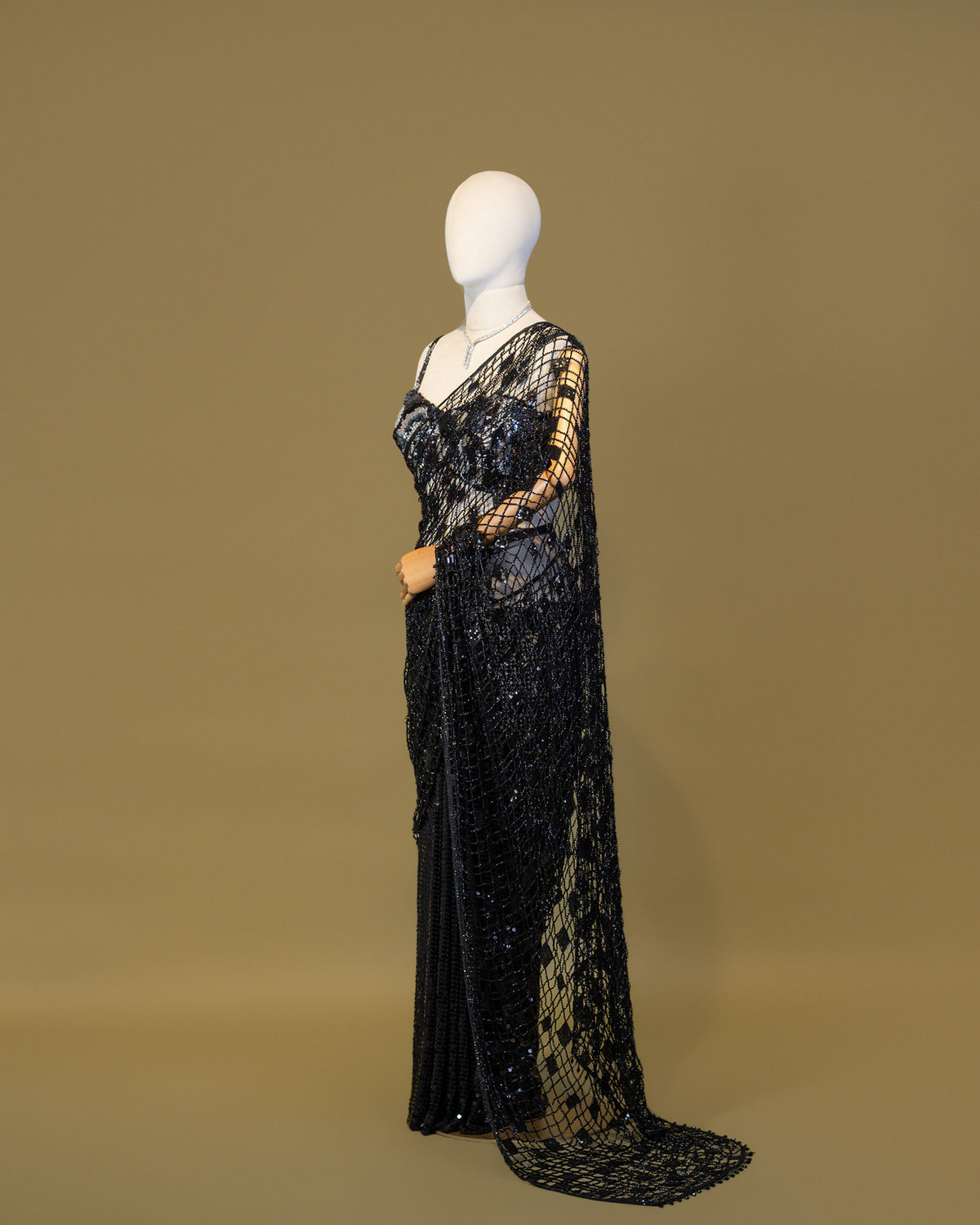 ONYX BLACK MESH SAREE