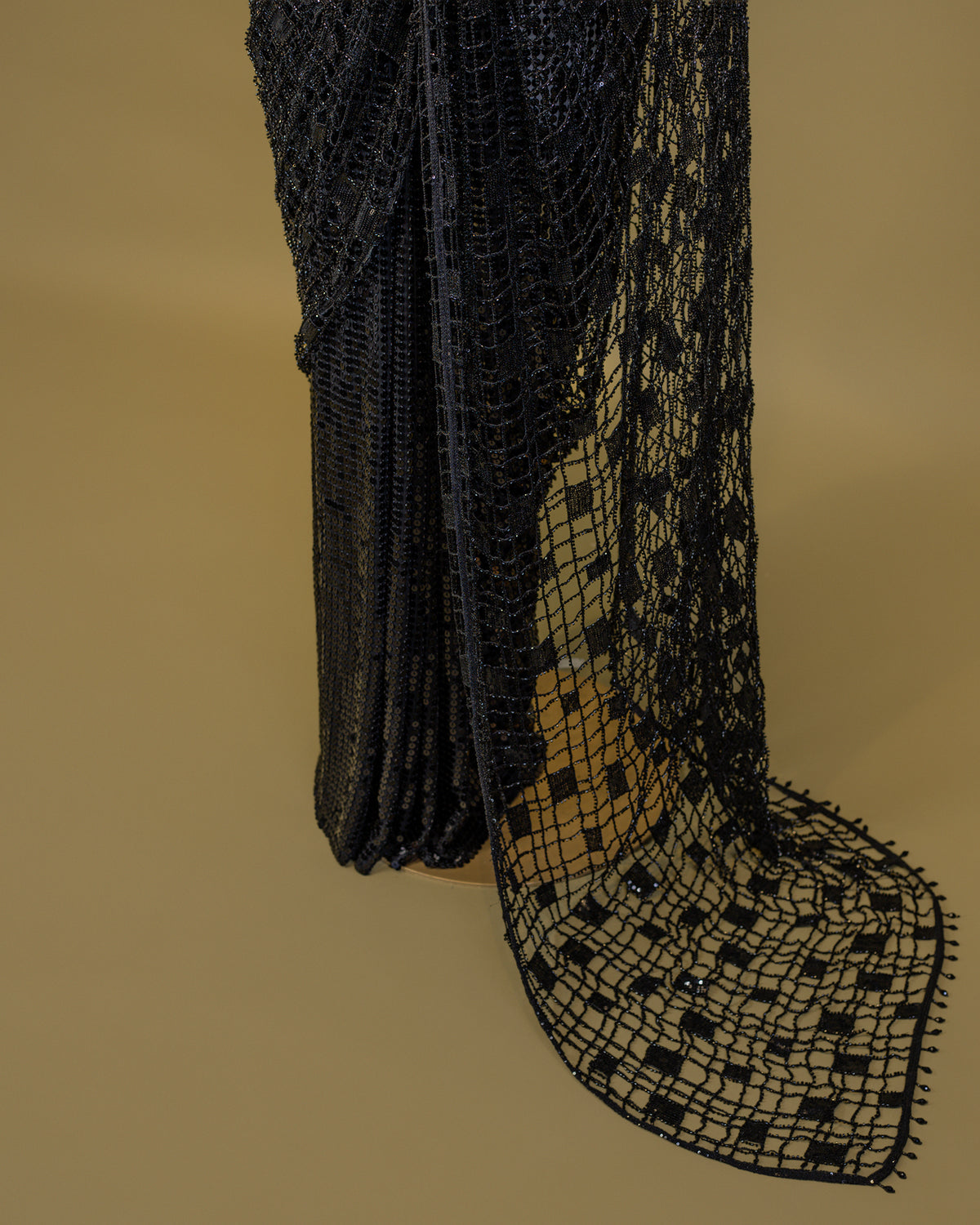 ONYX BLACK MESH SAREE