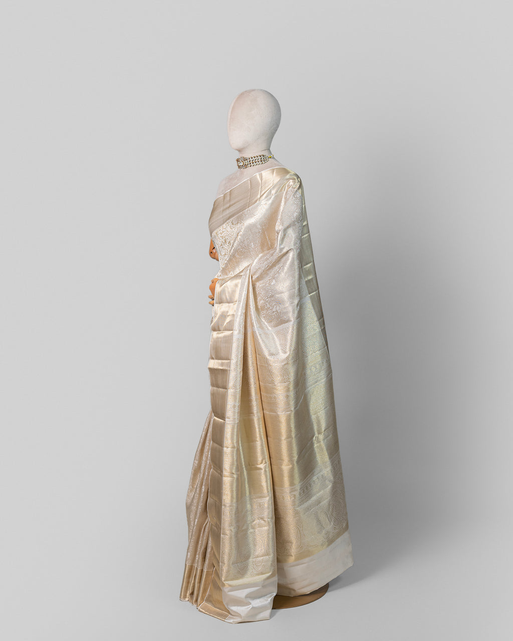 METALLIC IVORY KANJEEVARAM SILK SAREE
