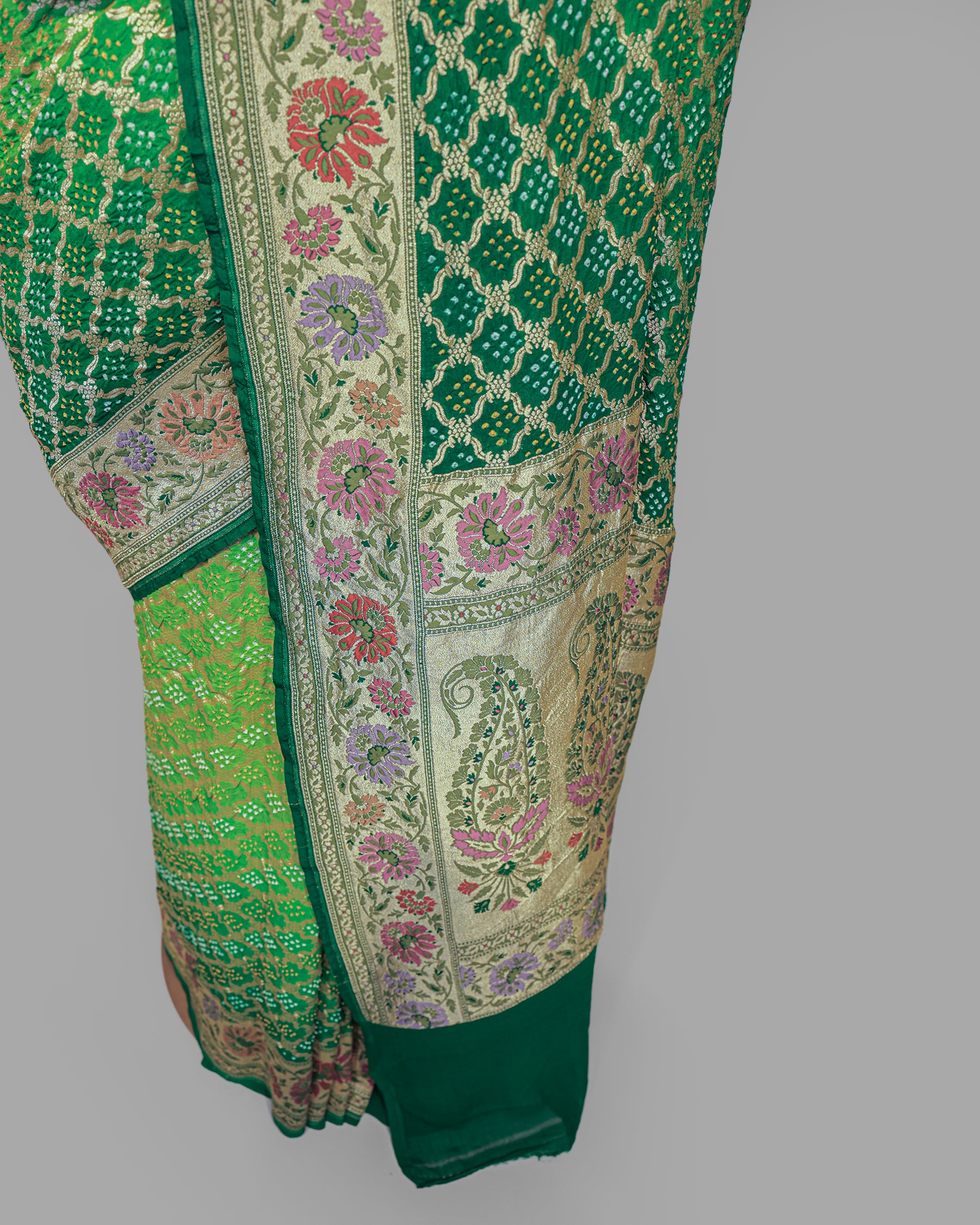 EMERALD GREEN BANDHEJ WITH MEENAKARI BORDER GEORGETTE SAREE