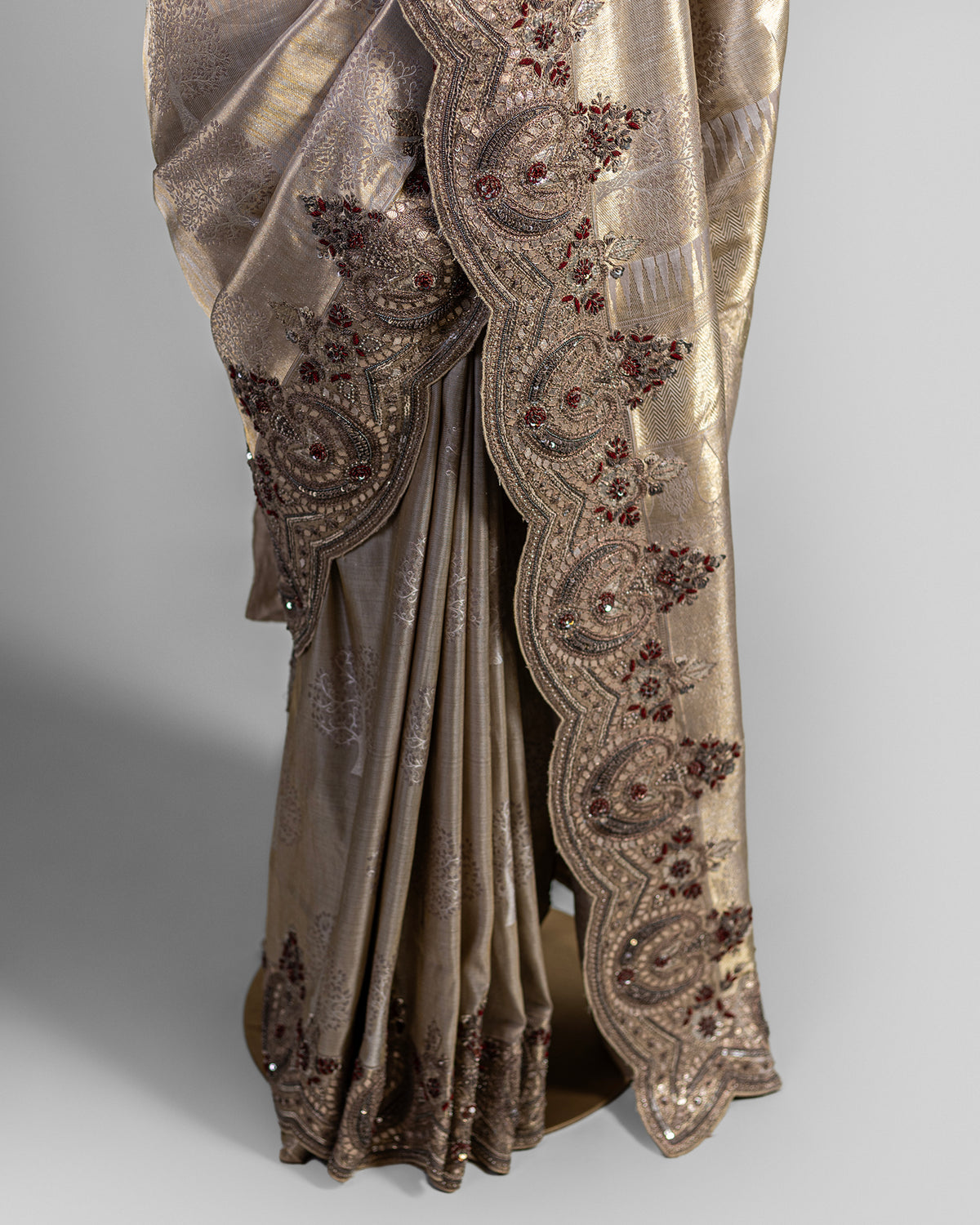 METALLIC GOLD KANJEEVARAM SILK SAREE