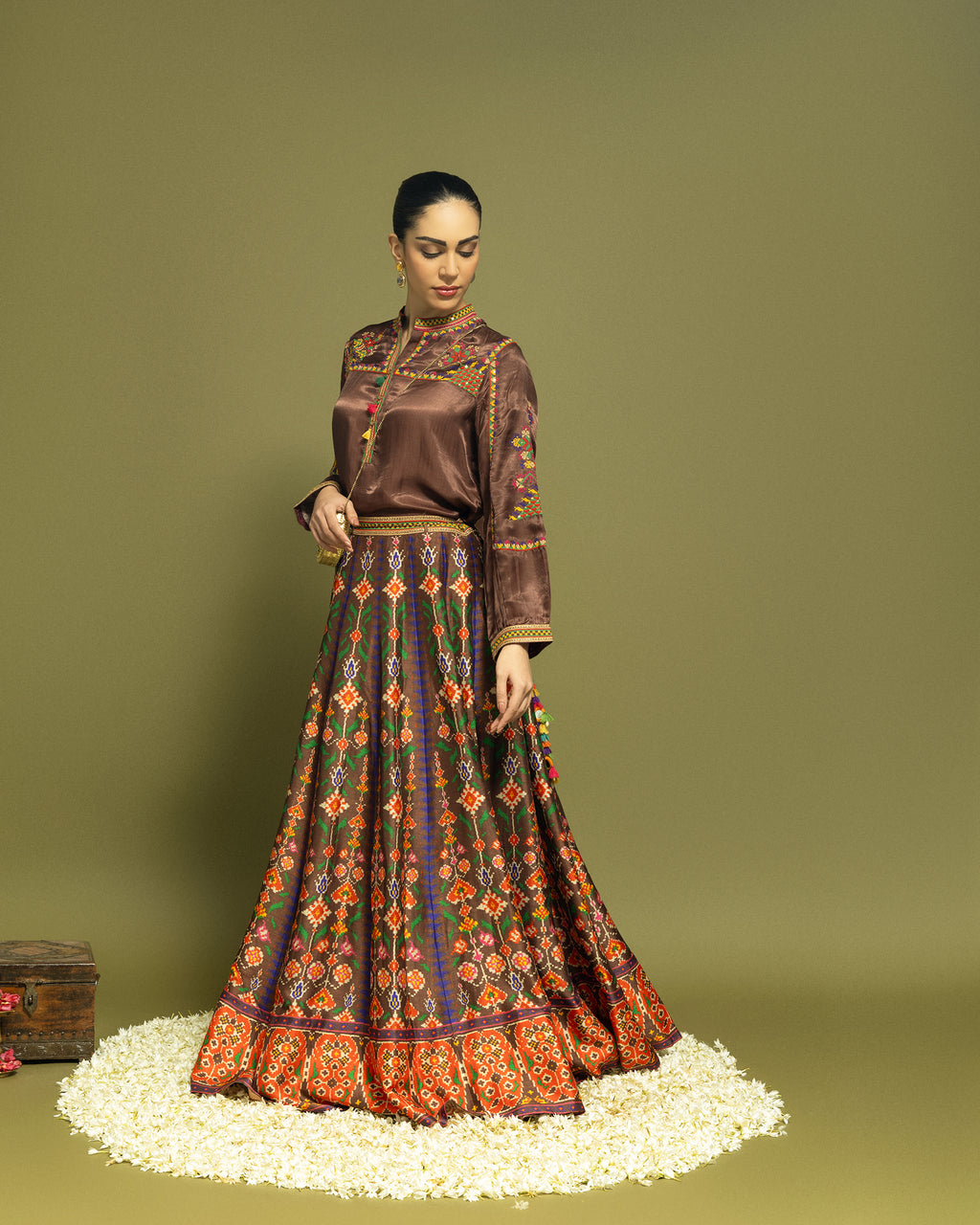 BROWN PATOLA SKIRT SET