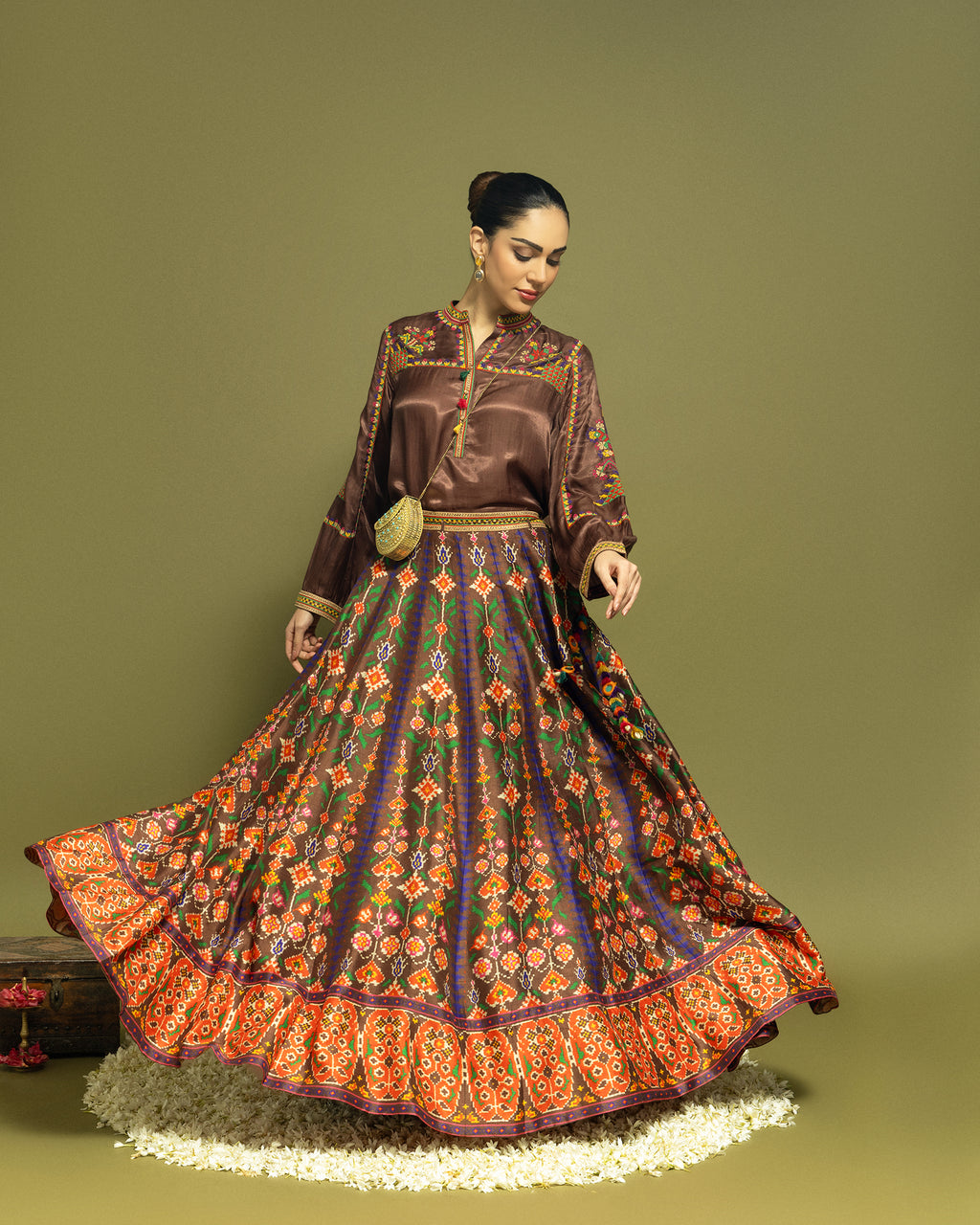 BROWN PATOLA SKIRT SET