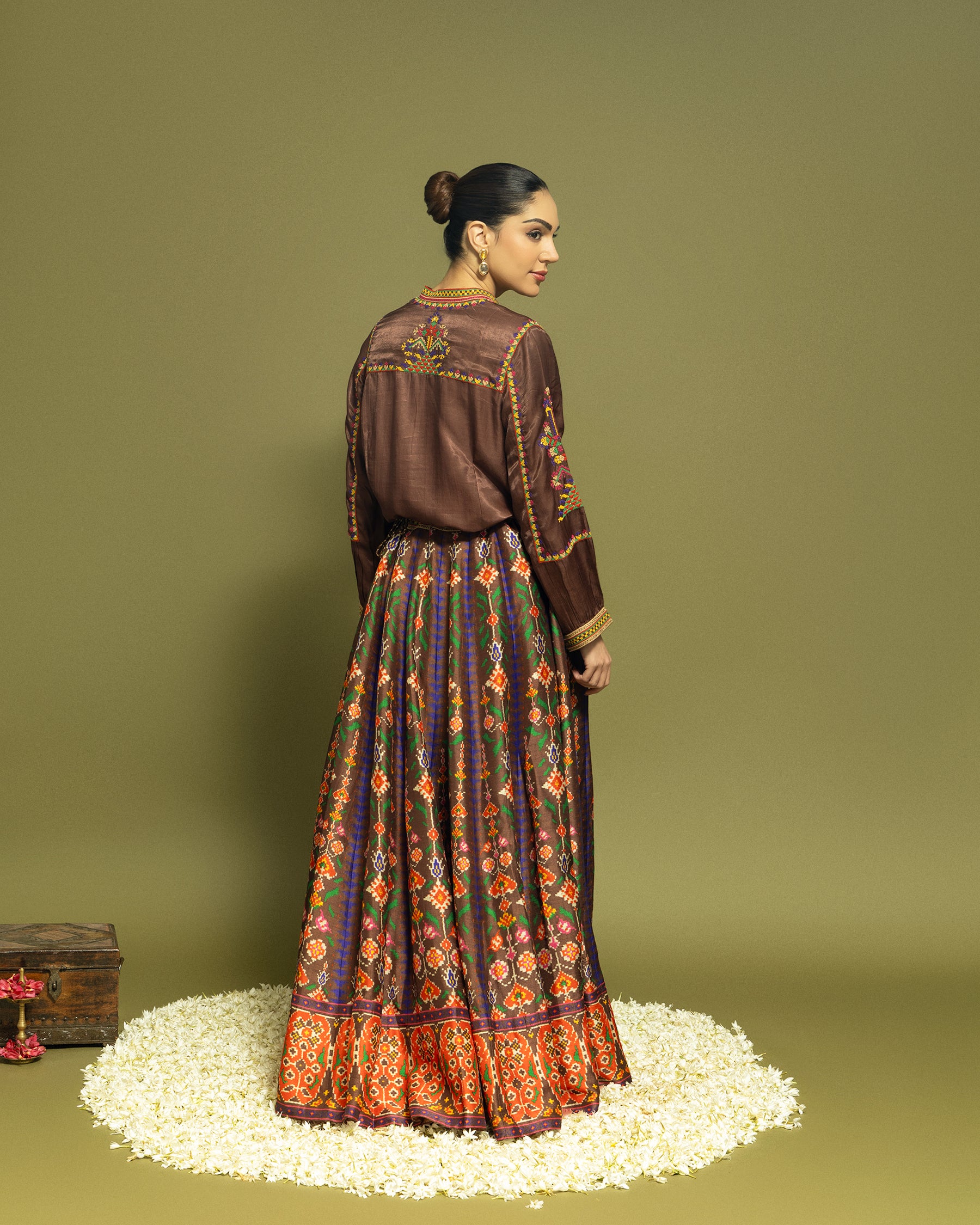 BROWN PATOLA SKIRT SET