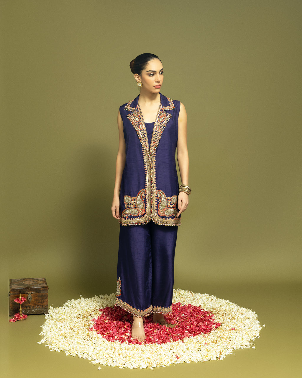 PURPLE EMBROIDERED LAPEL JACKET WITH WIDE LEG PANT
