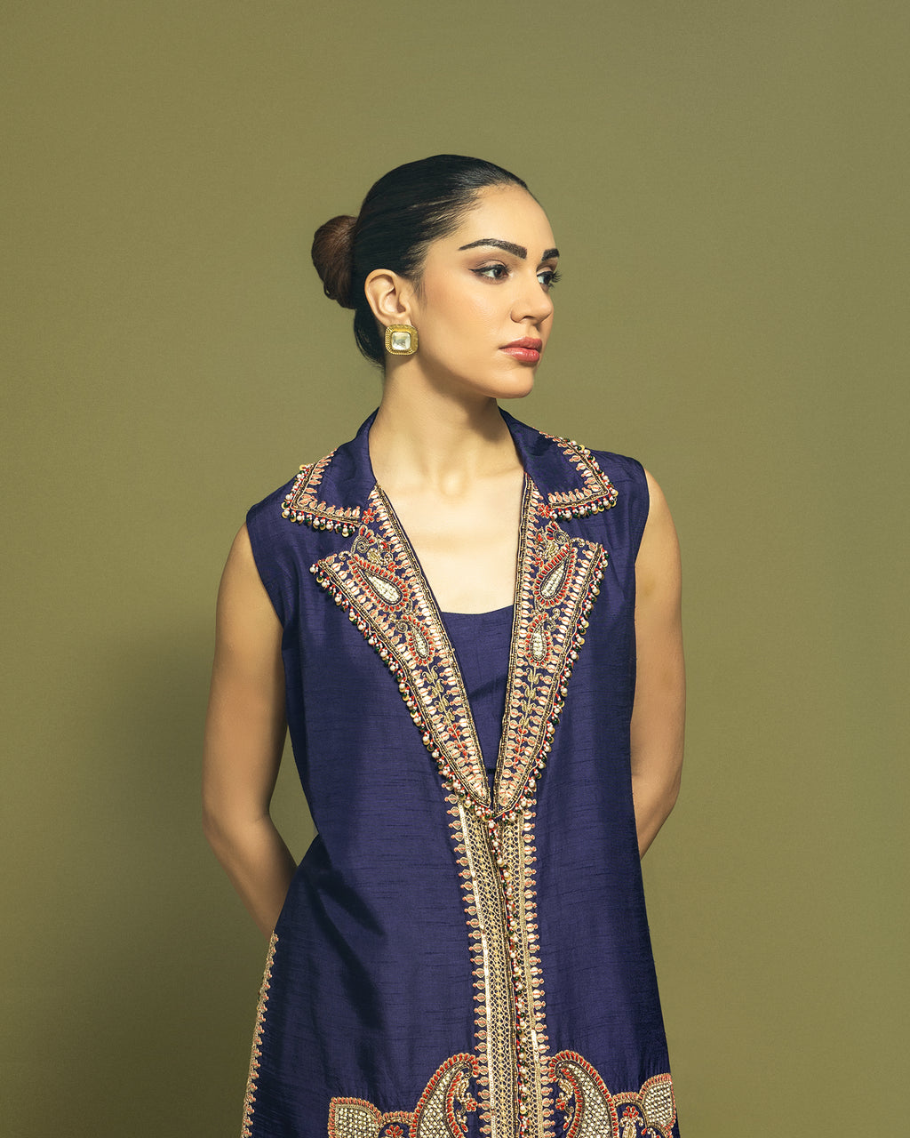 PURPLE EMBROIDERED LAPEL JACKET WITH WIDE LEG PANT