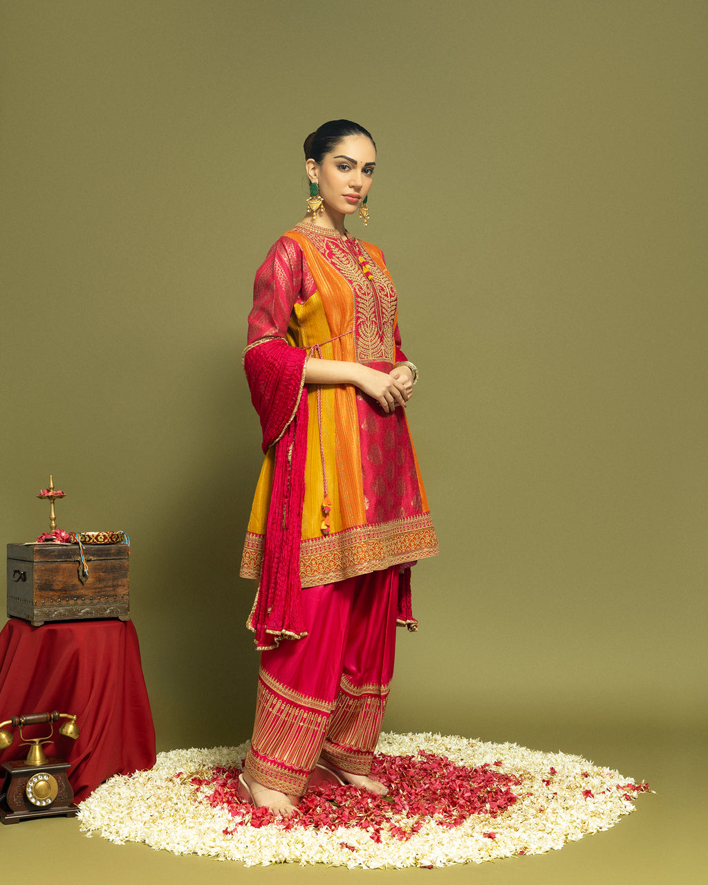 MULTICOLOR FARSI SALWAR SET